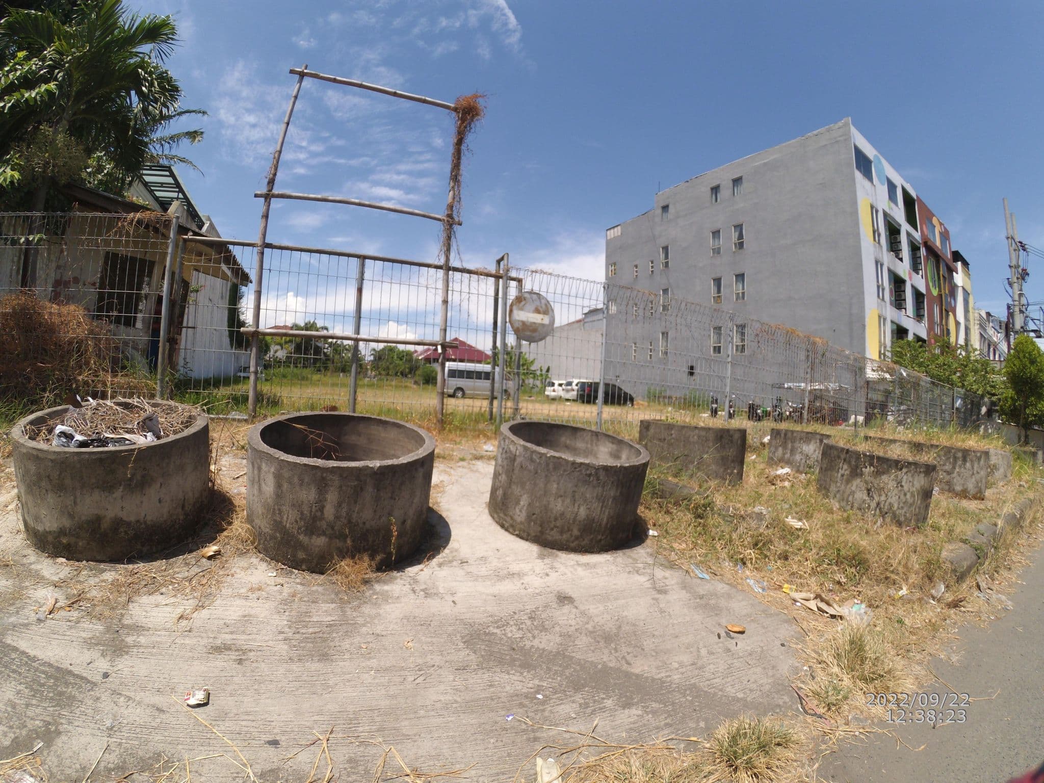 Street view near Tab Hotel, Surabaya — © maphunter_id (CC BY-SA · Mapillary)