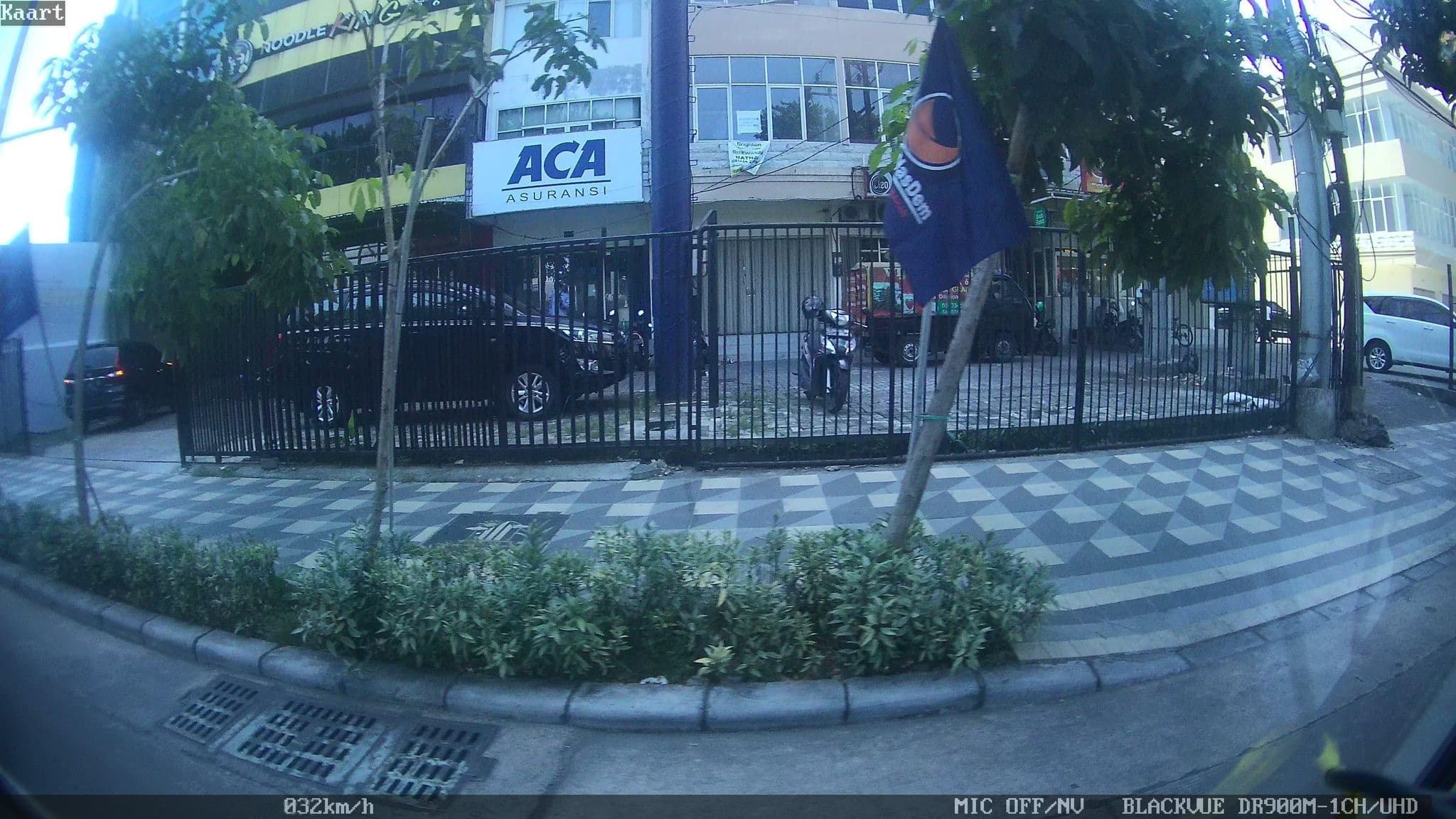 Street view near Basement Fairfield Hotel, Surabaya — © kaart_2 (CC BY-SA · Mapillary)