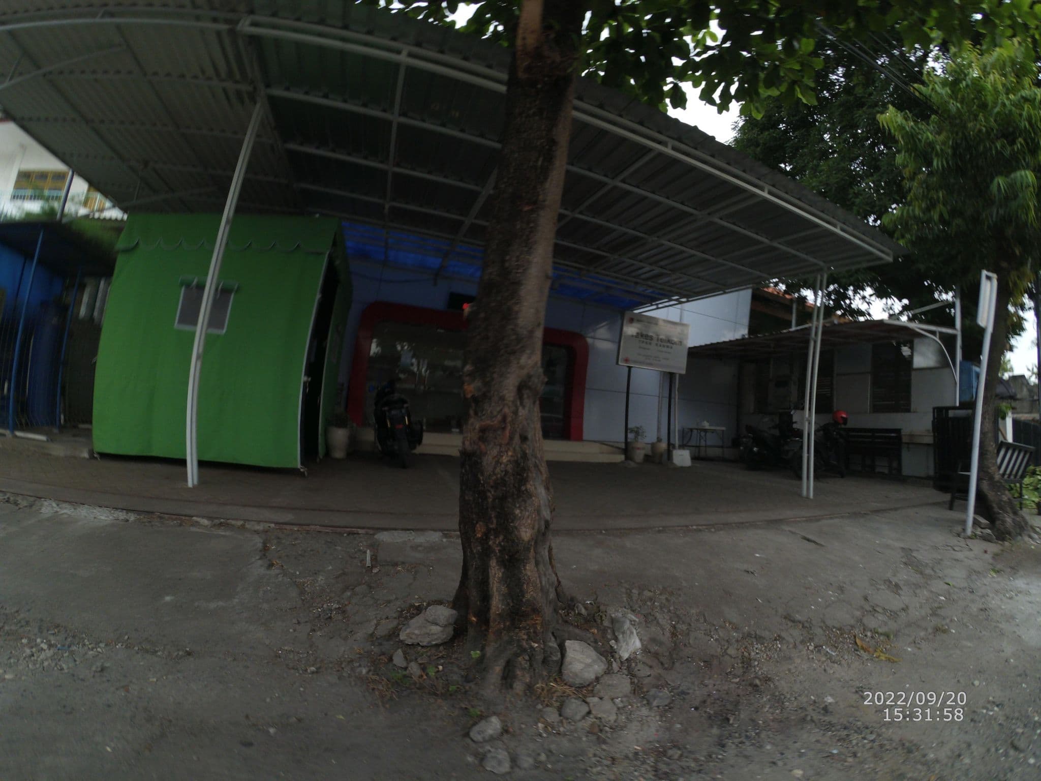 Street view near Kanwa Residence, Surabaya — © maphunter_id (CC BY-SA · Mapillary)