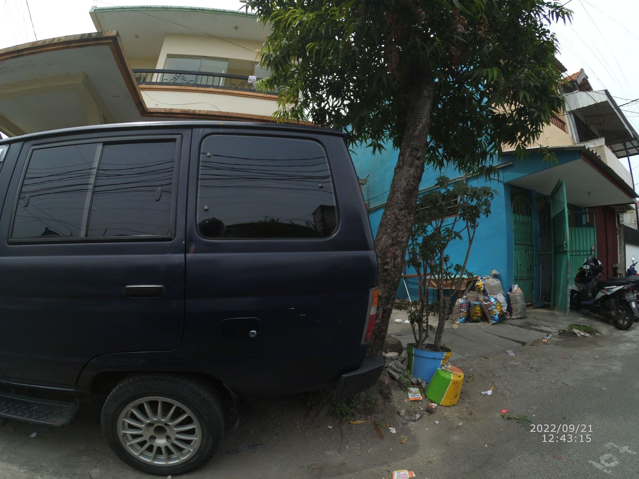 Street view near Bicanta bidakari hotel (surabaya,jawatimur), Surabaya — © maphunter_id (CC BY-SA · Mapillary)