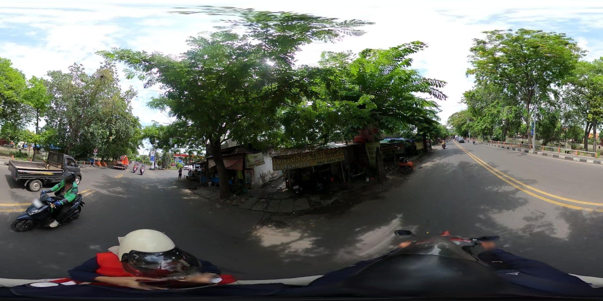 Street view near Kids Corner Novotel Hotel and Suites, Surabaya — © danbjoseph (CC BY-SA · Mapillary)