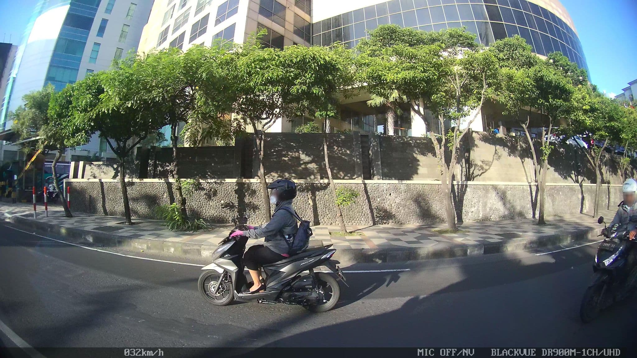 Street view near Swimming Pool Meratus Surabaya, Surabaya — © kaart_2 (CC BY-SA · Mapillary)