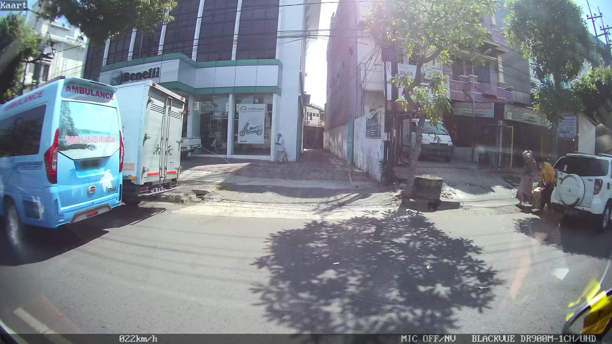 Street view near Room 501  Prime Royal Hotel, Surabaya — © kaart_2 (CC BY-SA · Mapillary)