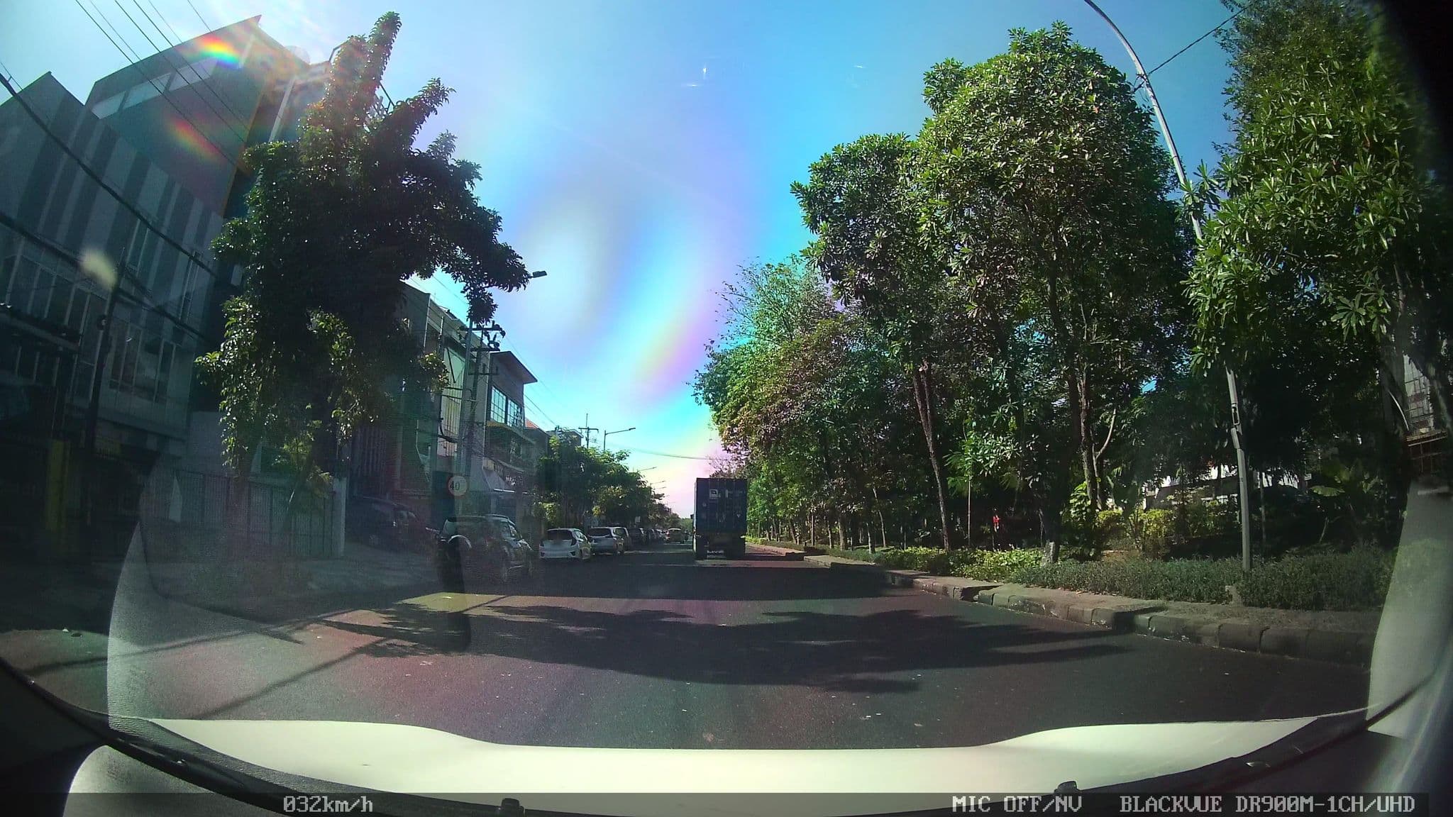 Street view near Hotel Oriza  Tanjung Perak, Surabaya — © kaart_2 (CC BY-SA · Mapillary)