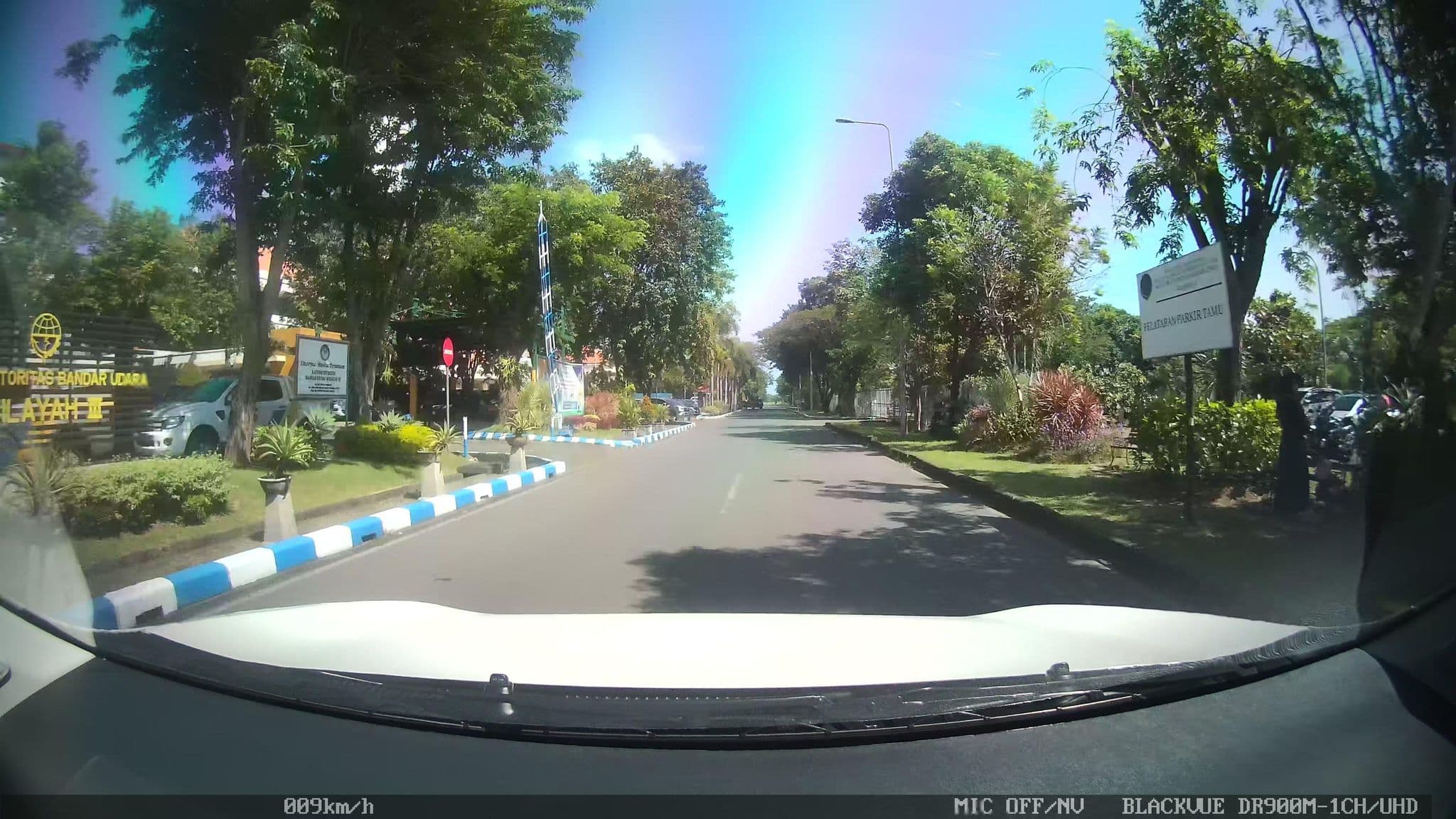 Street view near Hotel Sofyan Betawi, Gedangan — © kaart_2 (CC BY-SA · Mapillary)