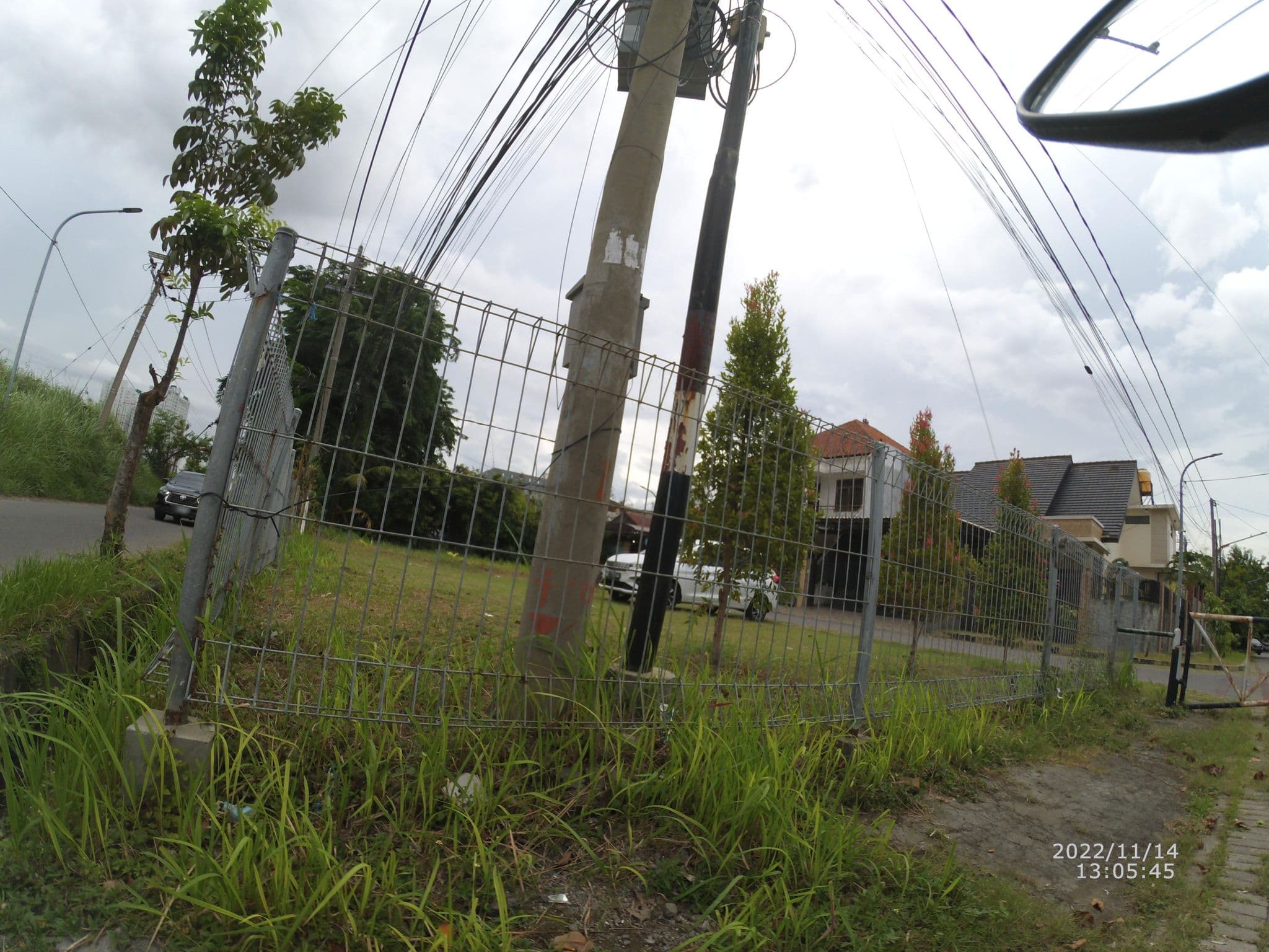Street view near Hotel Camar, Surabaya — © maphunter_id (CC BY-SA · Mapillary)