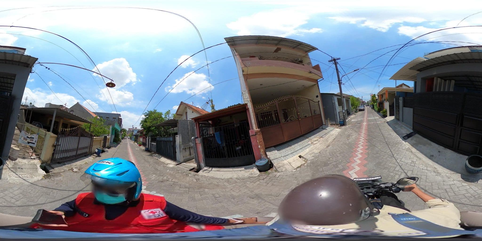 Street view near Pool Terrace Room Novotel Hotel Suites & Residence Surabaya, Surabaya — © danbjoseph (CC BY-SA · Mapillary)