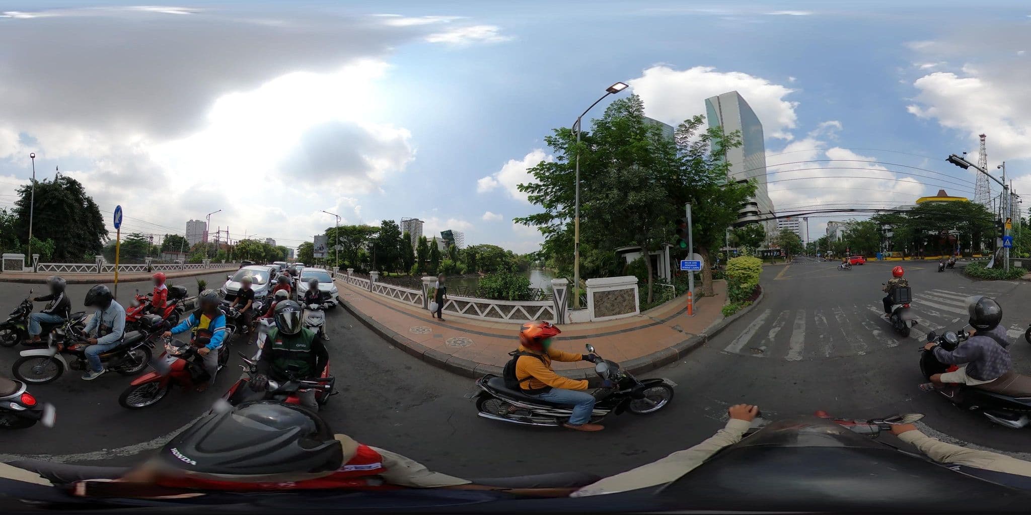 Street view near 100 Sunset Boutique Hotel, Surabaya — © danbjoseph (CC BY-SA · Mapillary)