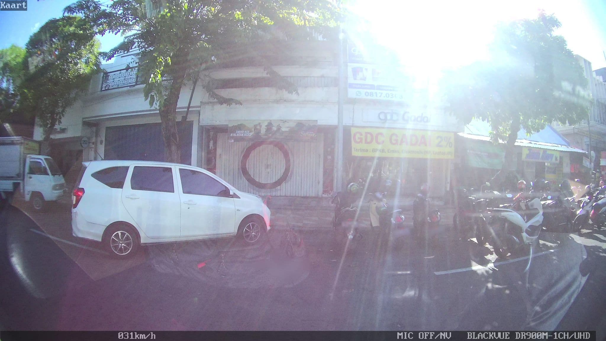 Street view near Hotel Kencana, Surabaya — © kaart_2 (CC BY-SA · Mapillary)