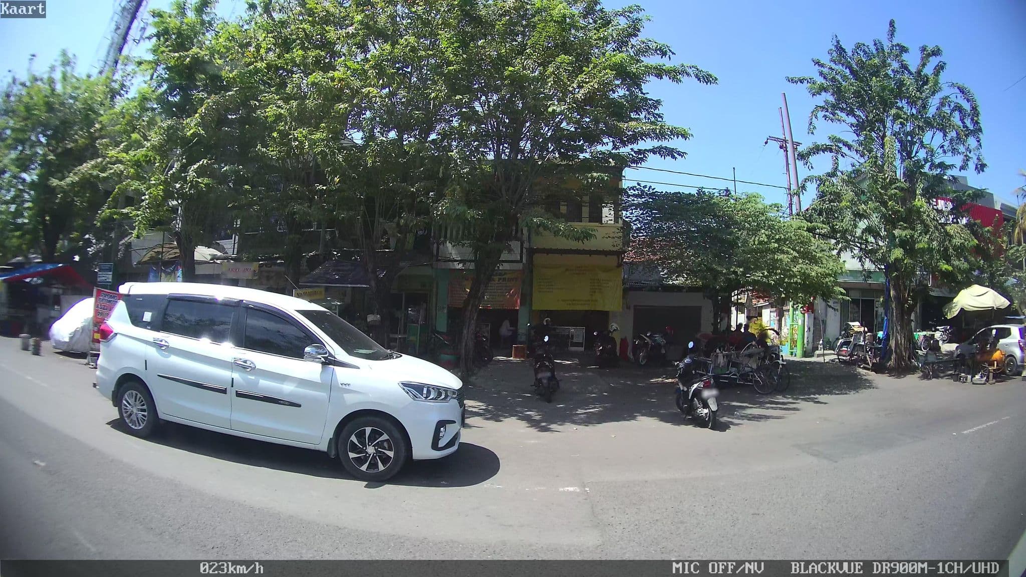 Street view near Kost Karmen 2B, Surabaya — © kaart_2 (CC BY-SA · Mapillary)