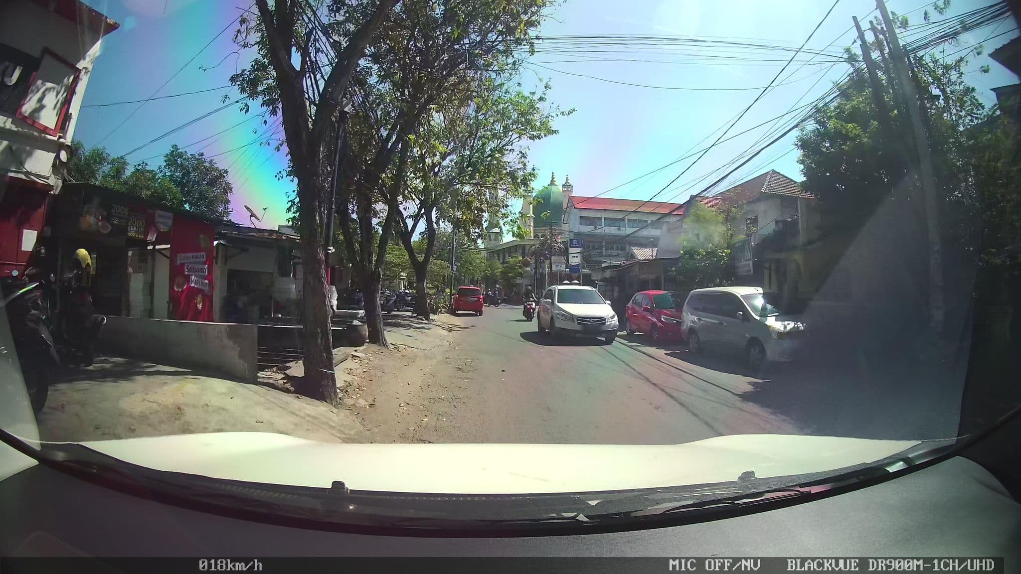 Street view near Keraton, Surabaya — © kaart_2 (CC BY-SA · Mapillary)