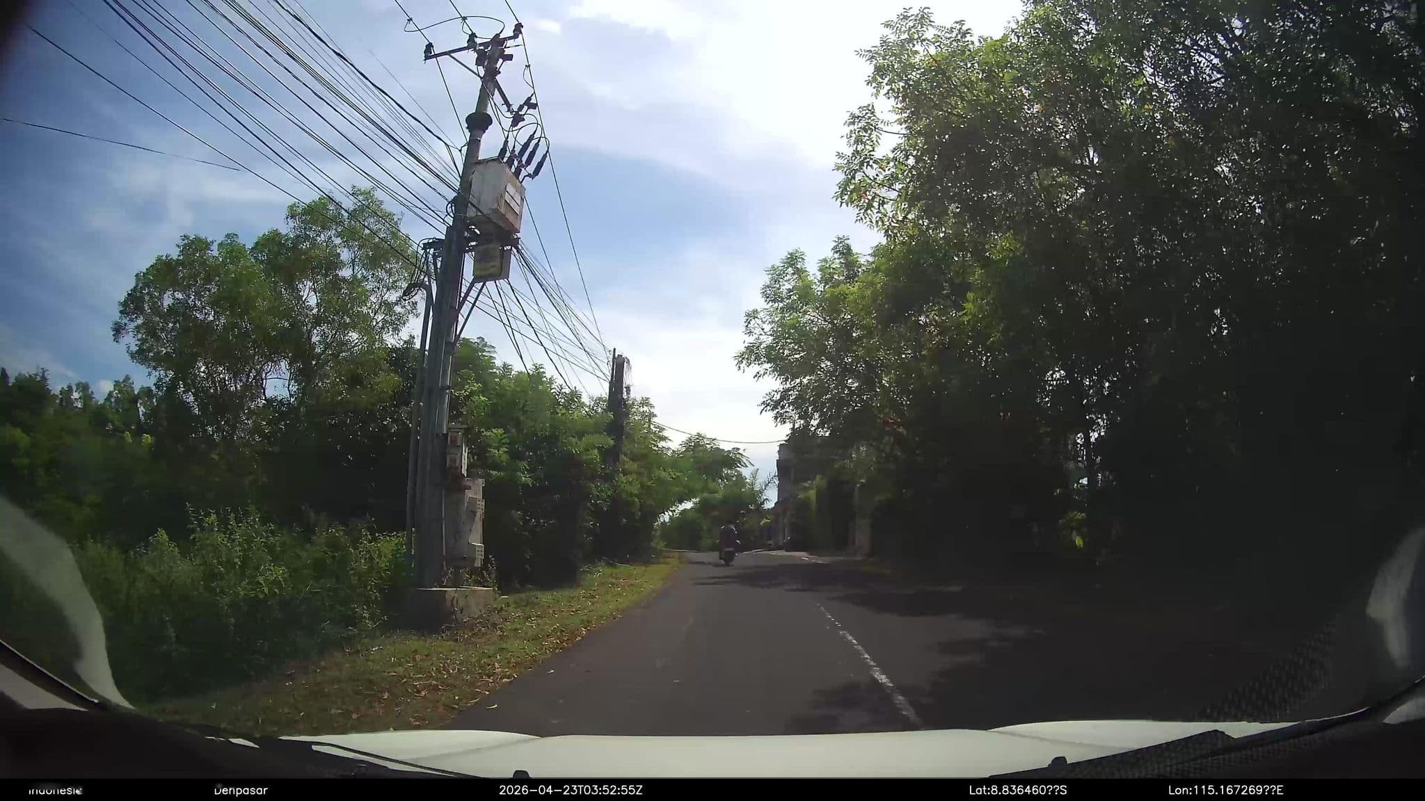 Street view near Budha hill villa, Jimbaran — © Kaart---FRONT (CC BY-SA · Mapillary)