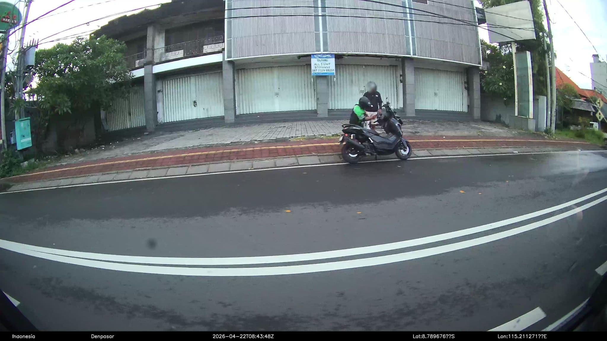 Street view near Nusadua Beach Hotel & Spa, Nusa Dua — © Kaart---360 (CC BY-SA · Mapillary)