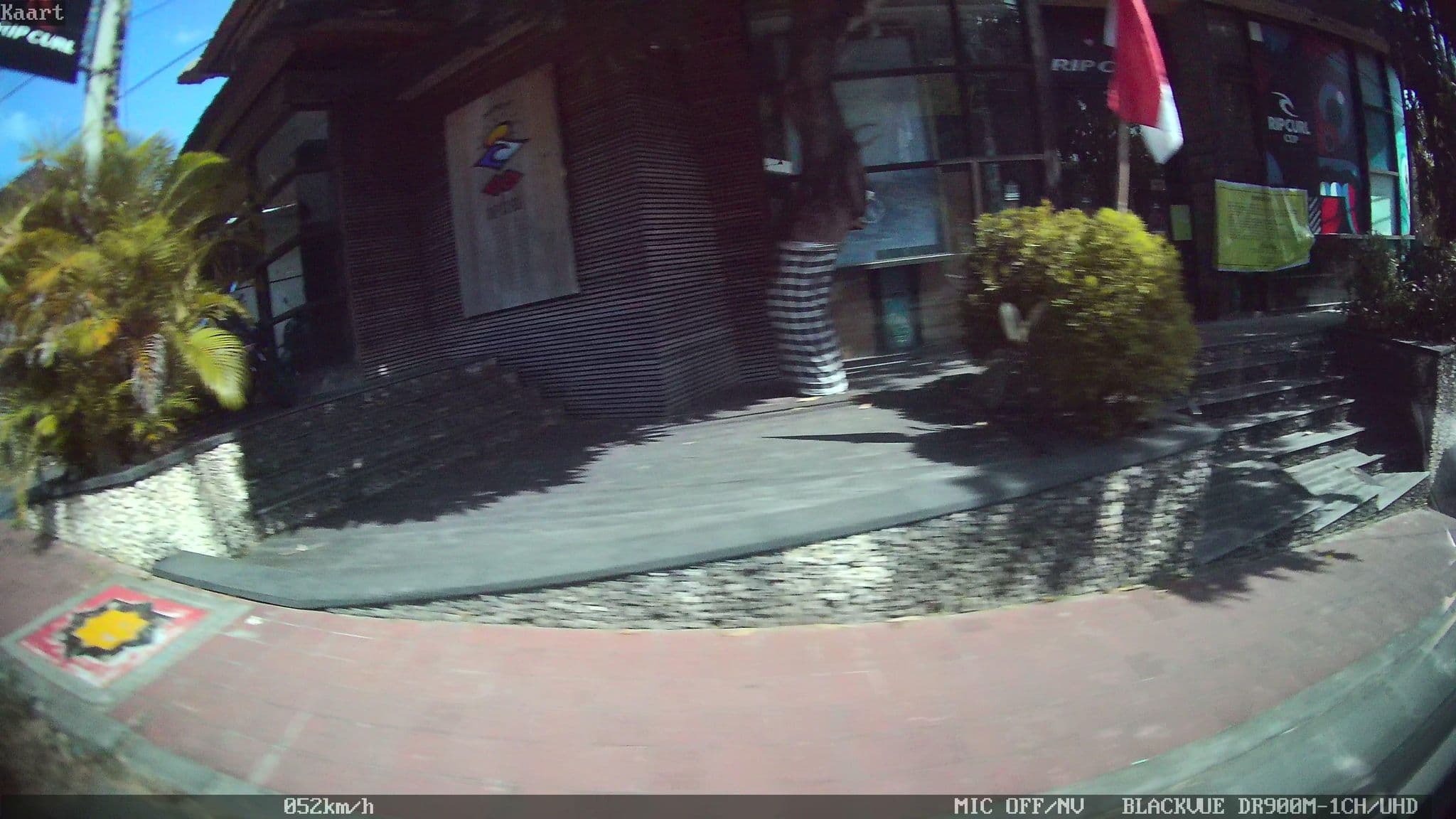 Street view near Suarga Resort, Jimbaran — © kaart_2 (CC BY-SA · Mapillary)