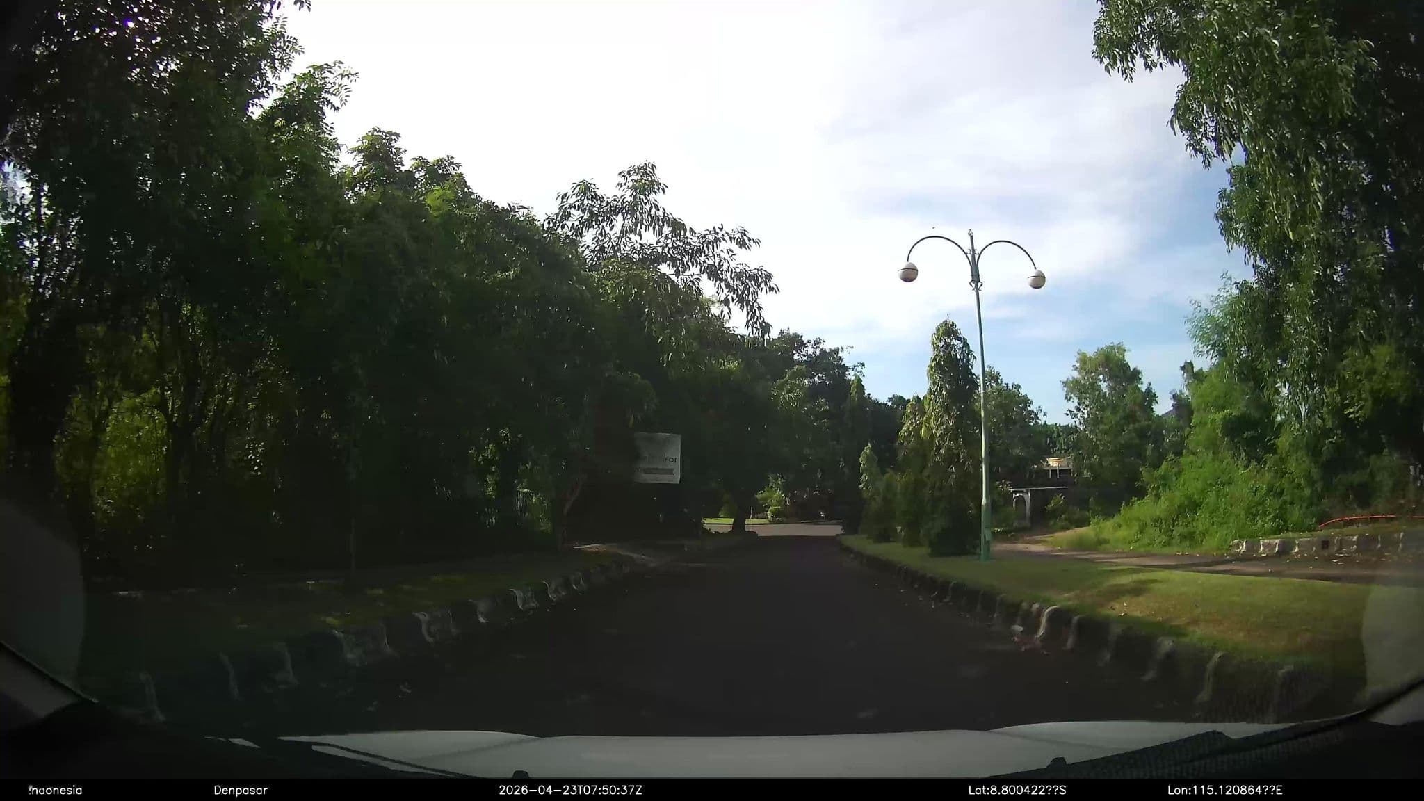 Street view near Jumeirah Bali, Jimbaran — © Kaart---360 (CC BY-SA · Mapillary)