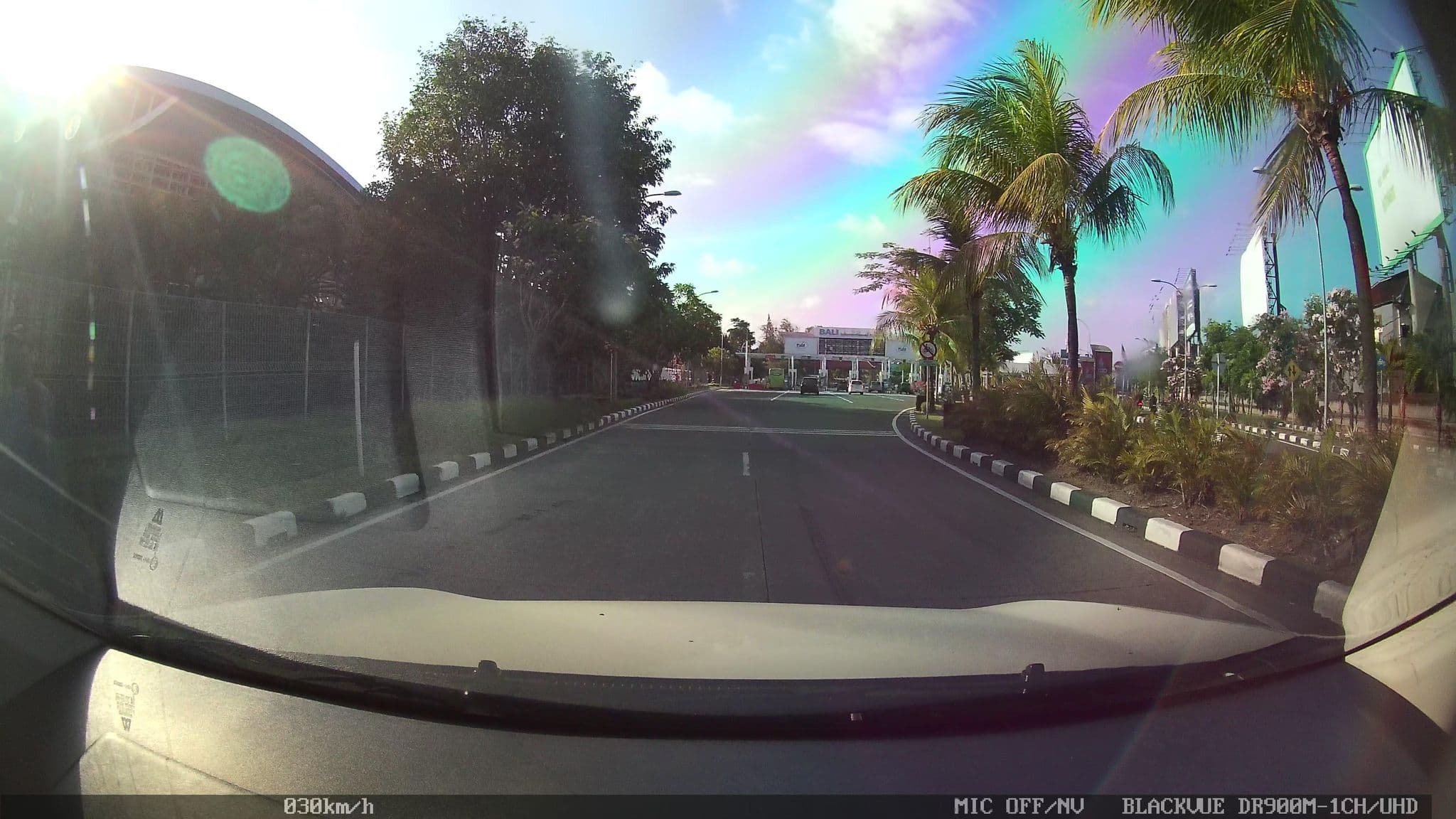 Street view near Marriott  seoul, Kuta — © kaart_2 (CC BY-SA · Mapillary)