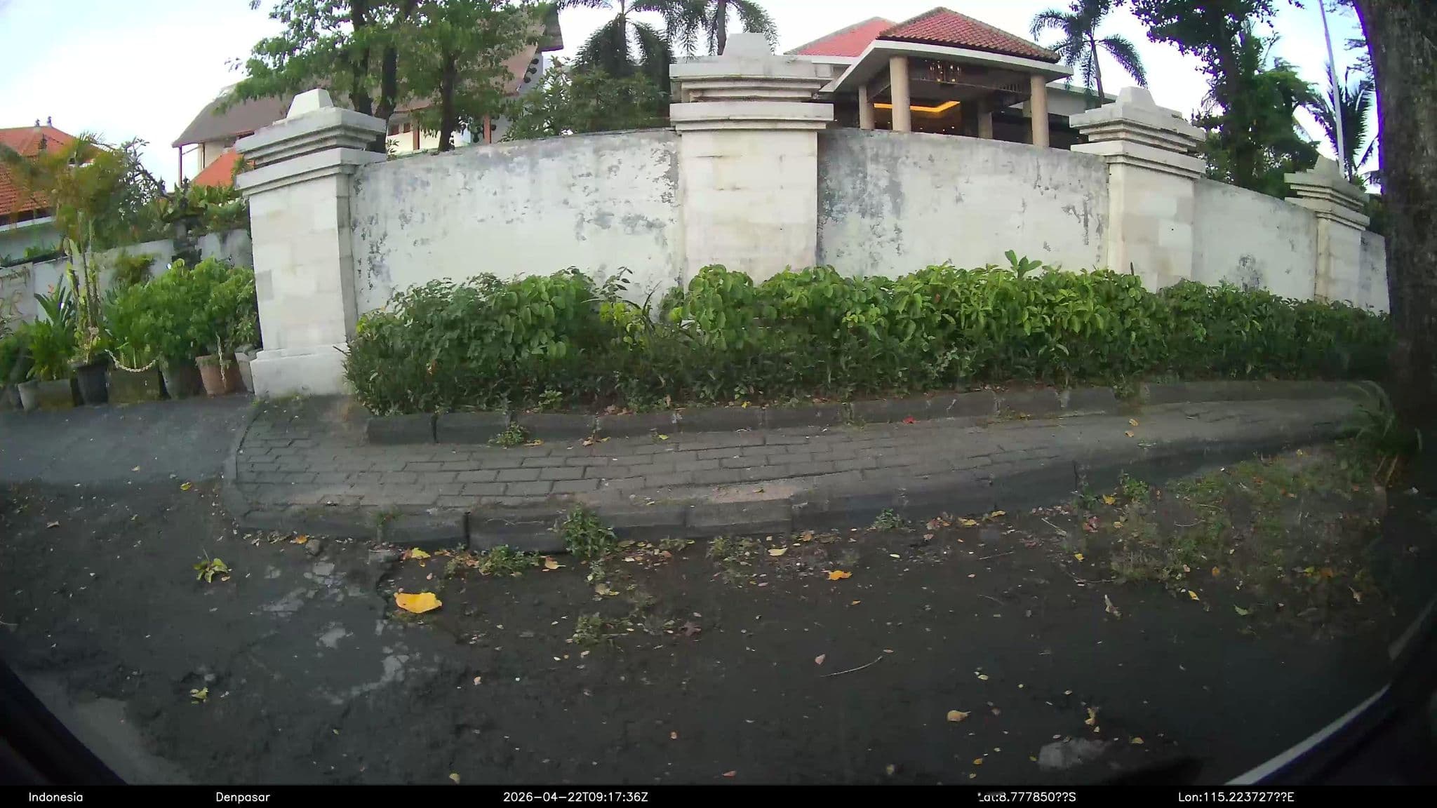 Street view near BRR (Bali Rilexing Risort), Benoa — © Kaart---LEFT (CC BY-SA · Mapillary)