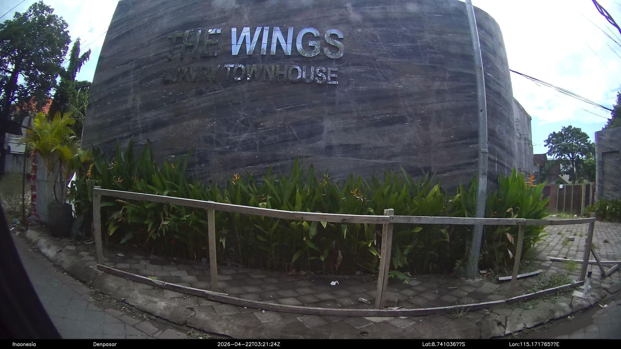 Street view near The ALIT Kuta, Kuta — © Kaart---RIGHT (CC BY-SA · Mapillary)