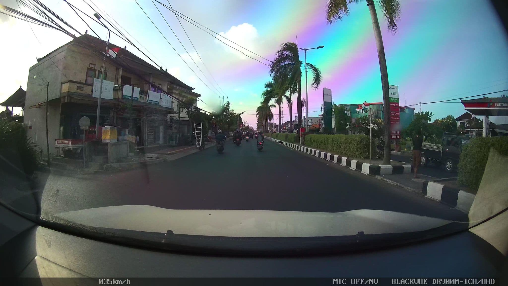 Street view near La LEELA Jimbaran, Jimbaran — © kaart_2 (CC BY-SA · Mapillary)