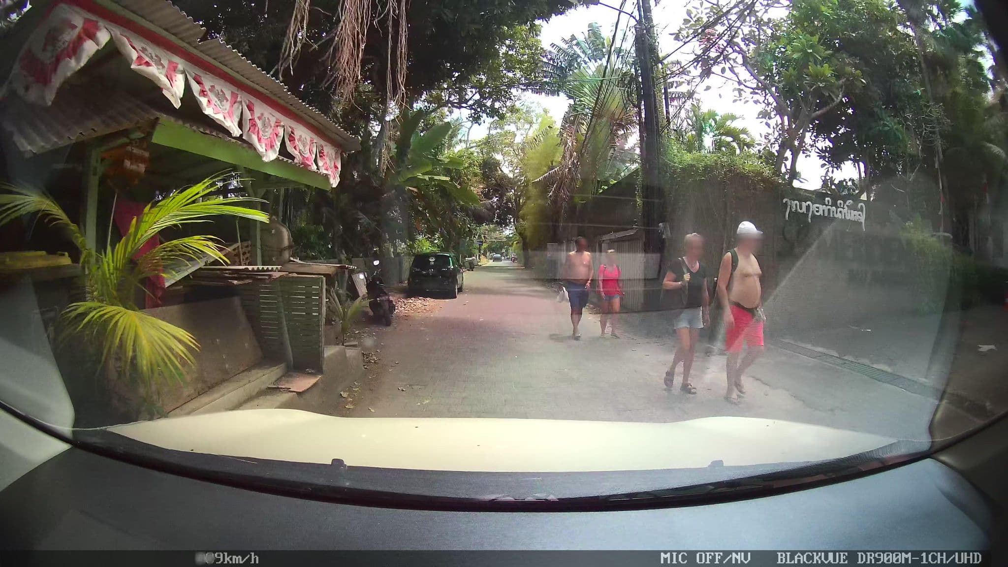 Street view near Balibaliku, Jimbaran — © kaart_2 (CC BY-SA · Mapillary)