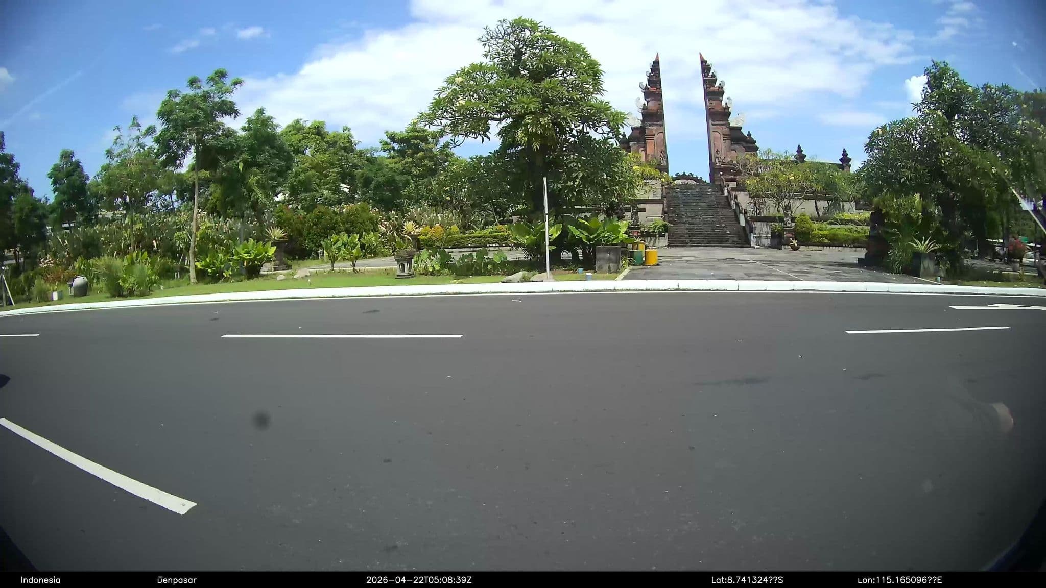 Street view near Hotel ibis, Kuta — © Kaart---LEFT (CC BY-SA · Mapillary)