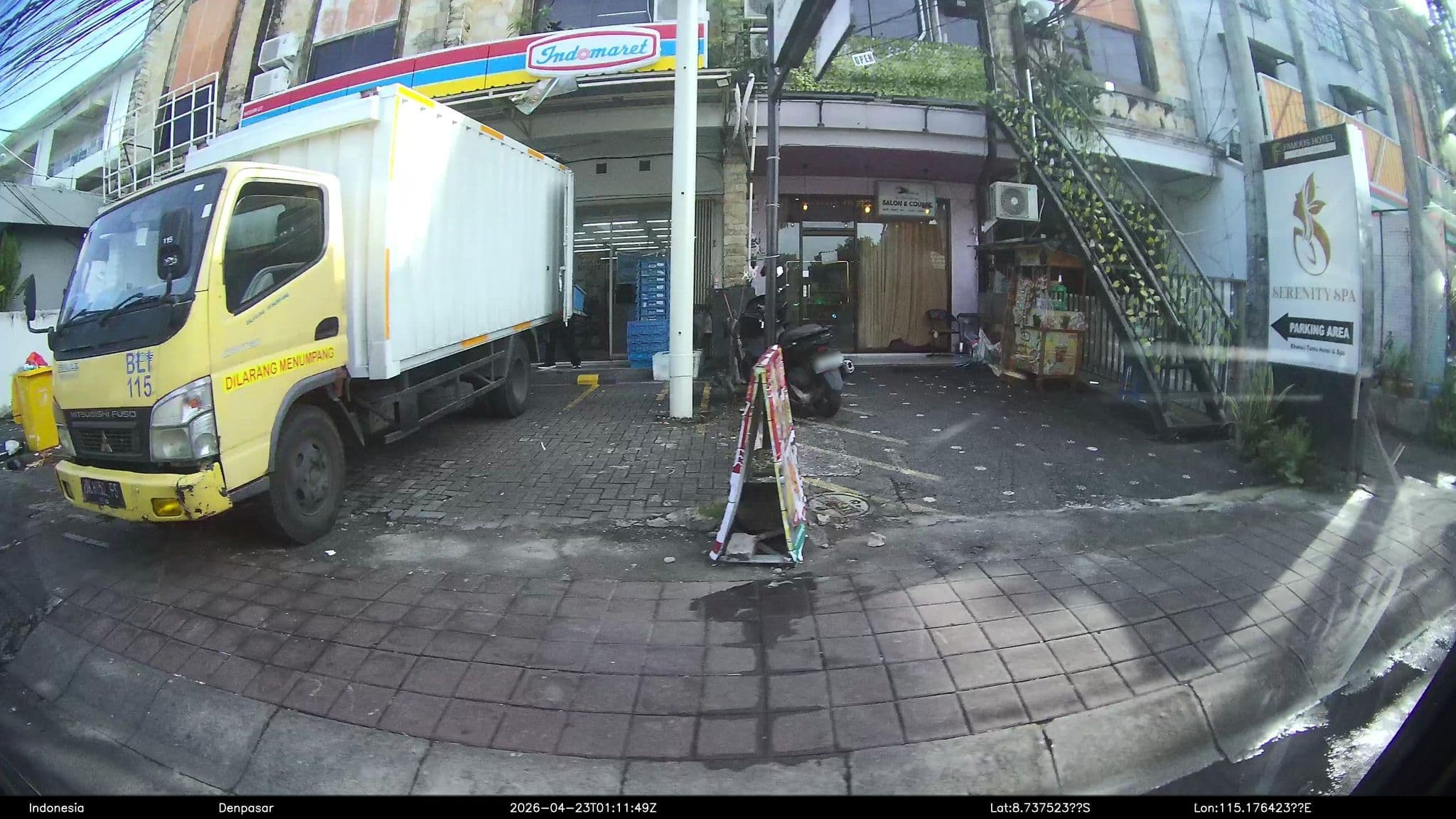 Street view near Permata Kuta Hotel by prasanthi, Kuta — © Kaart---360 (CC BY-SA · Mapillary)