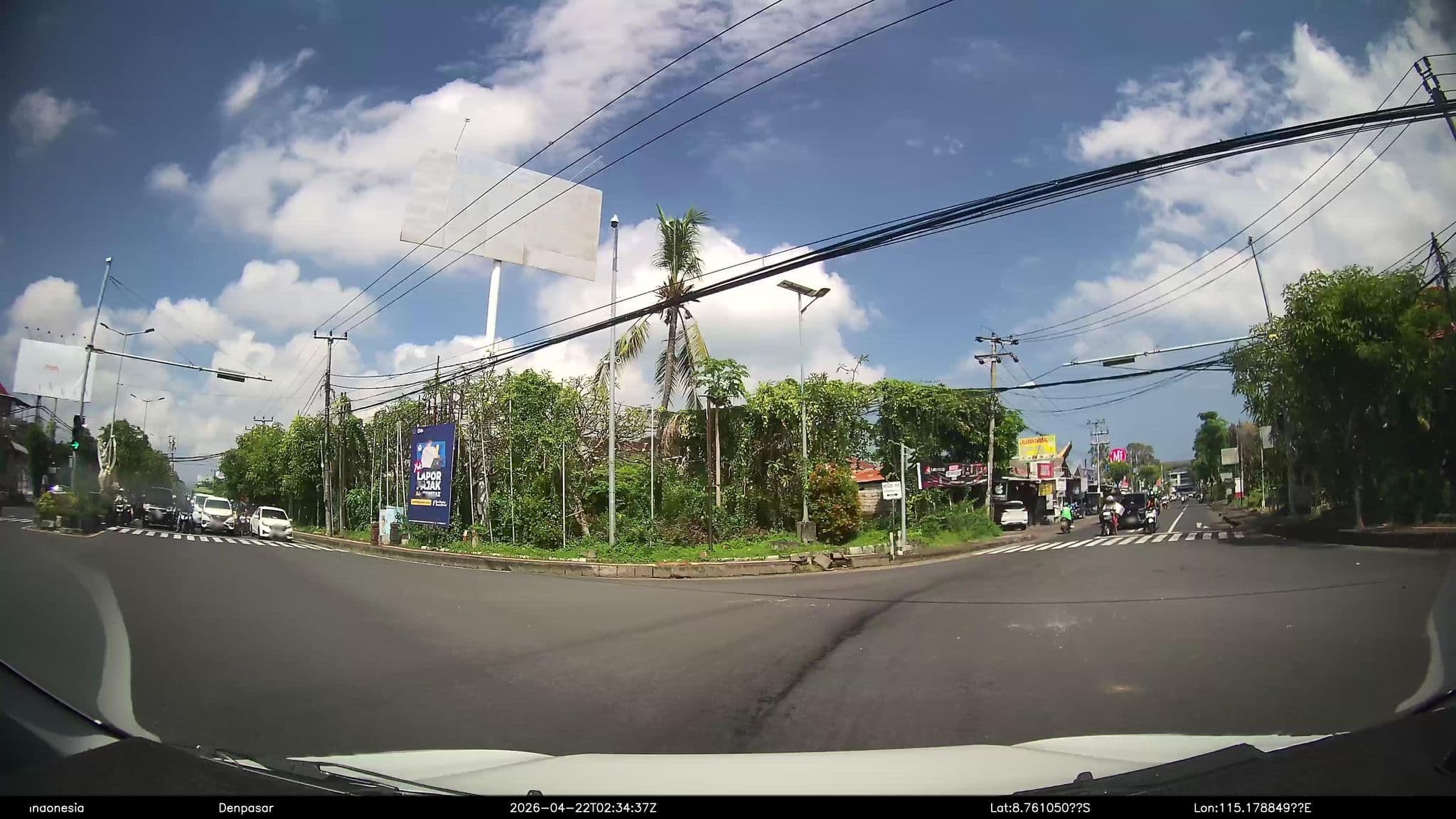 Street view near Ahimsa Jimbaran Villa, Jimbaran — © Kaart---FRONT (CC BY-SA · Mapillary)