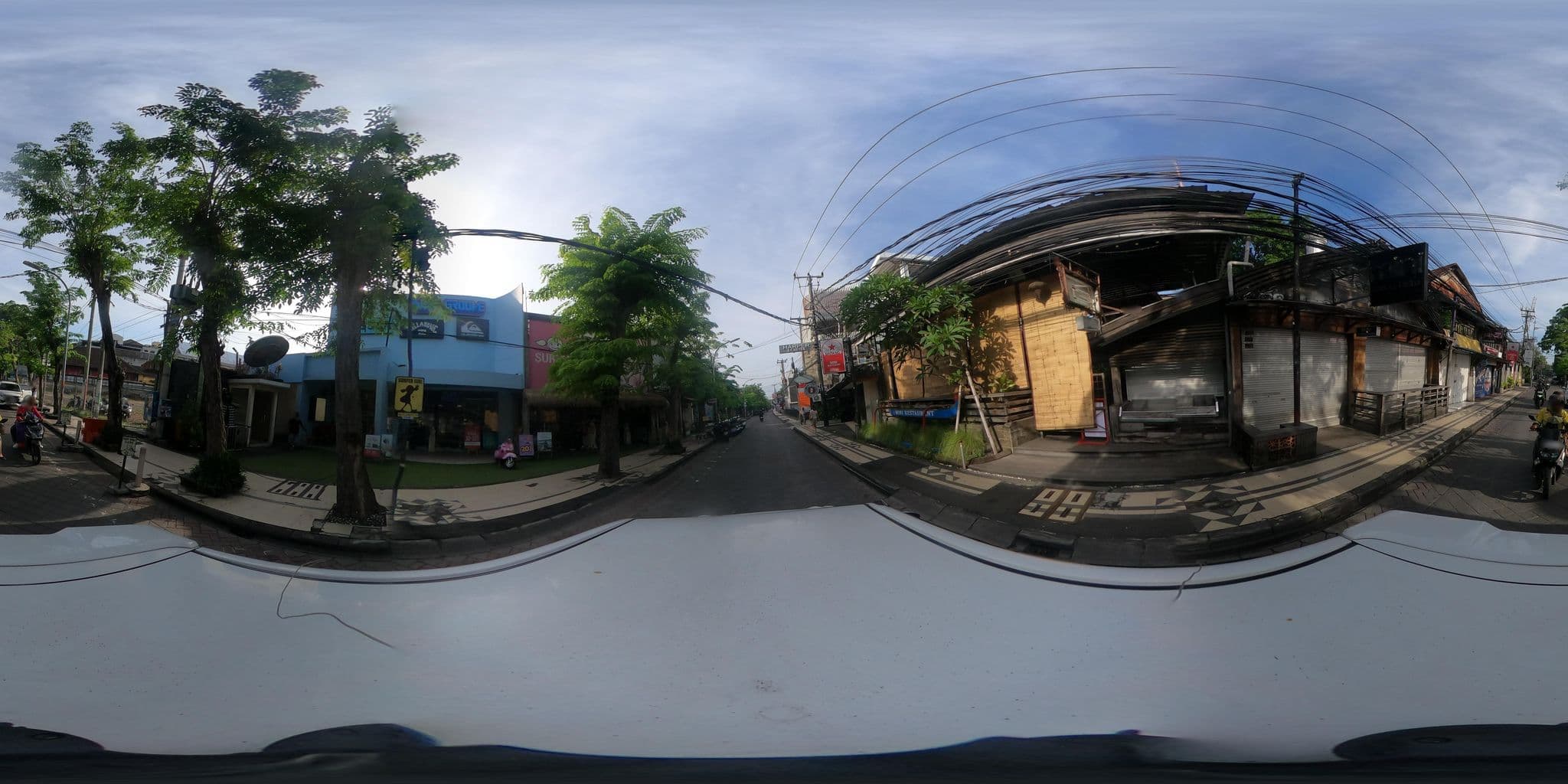 Street view near Maxi | Hotel • Bar • Restaurant • Spa, Kuta — © Kaart---360 (CC BY-SA · Mapillary)