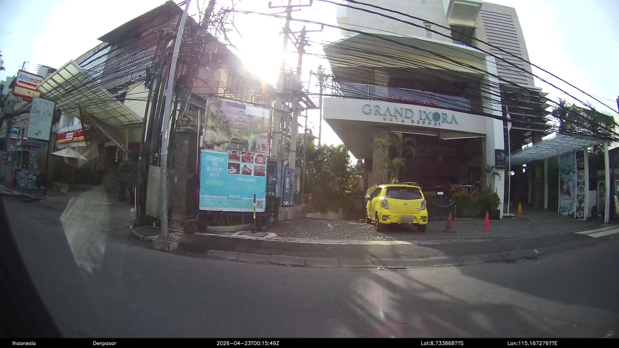 Street view near Grand Whiz Hotel, Kuta — © Kaart---RIGHT (CC BY-SA · Mapillary)