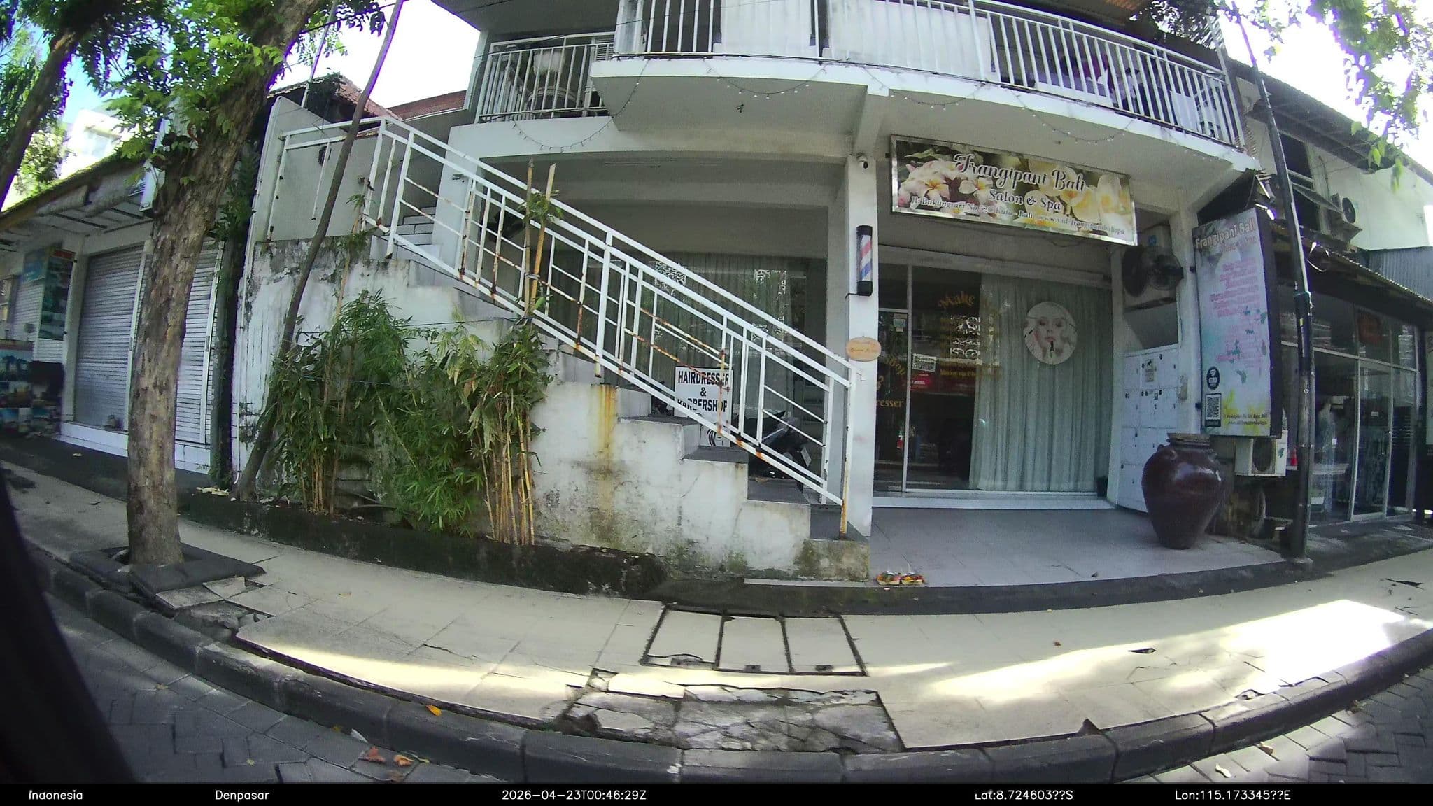 Street view near Kuta Paradiso Hotel Room 373, Kuta — © Kaart---RIGHT (CC BY-SA · Mapillary)