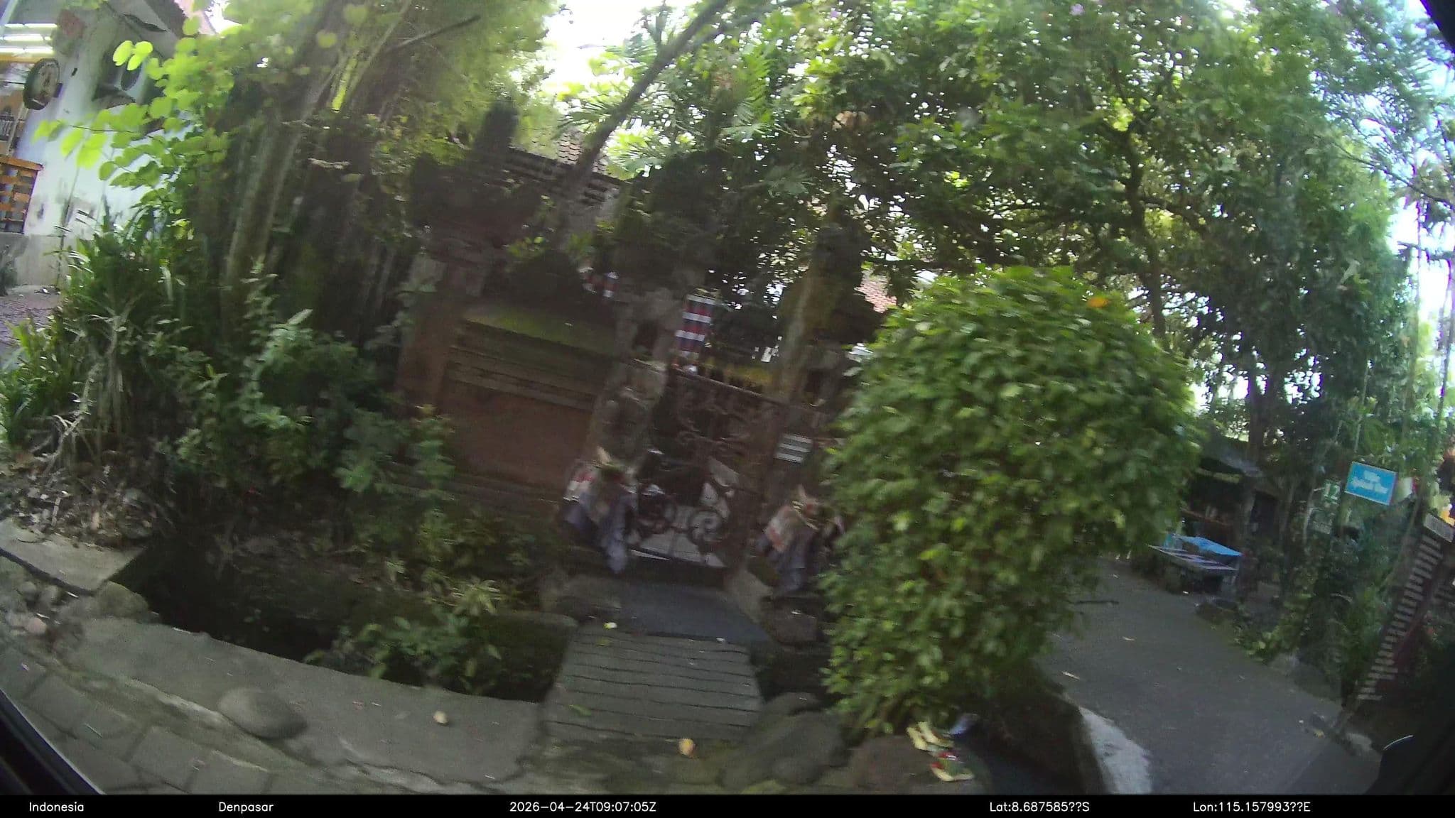 Street view near The Place Retreats, Legian — © Kaart---LEFT (CC BY-SA · Mapillary)