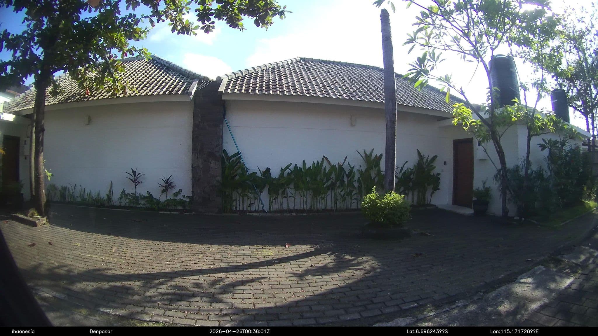 Street view near villa daluman, Legian — © Kaart---RIGHT (CC BY-SA · Mapillary)
