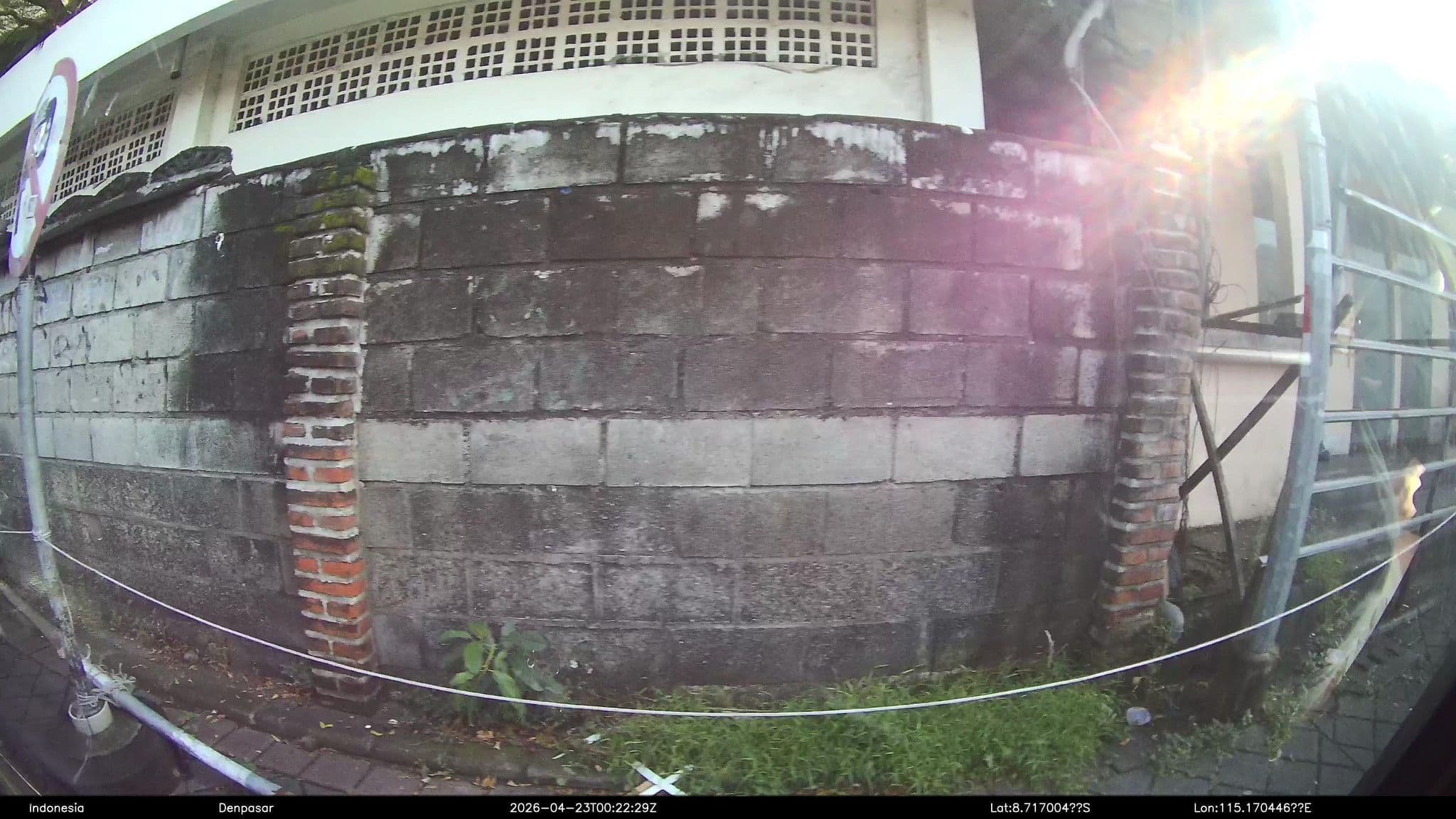 Street view near Sagara Sadu Hotel & Resort, Kuta — © Kaart---FRONT (CC BY-SA · Mapillary)