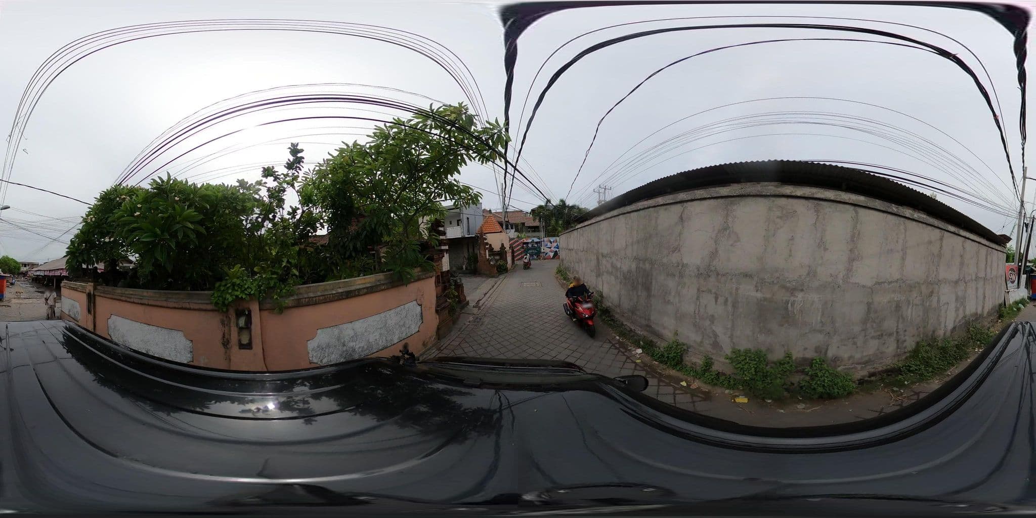 Street view near Taman Sari Cottage 2, Kuta — © flashkiwi (CC BY-SA · Mapillary)