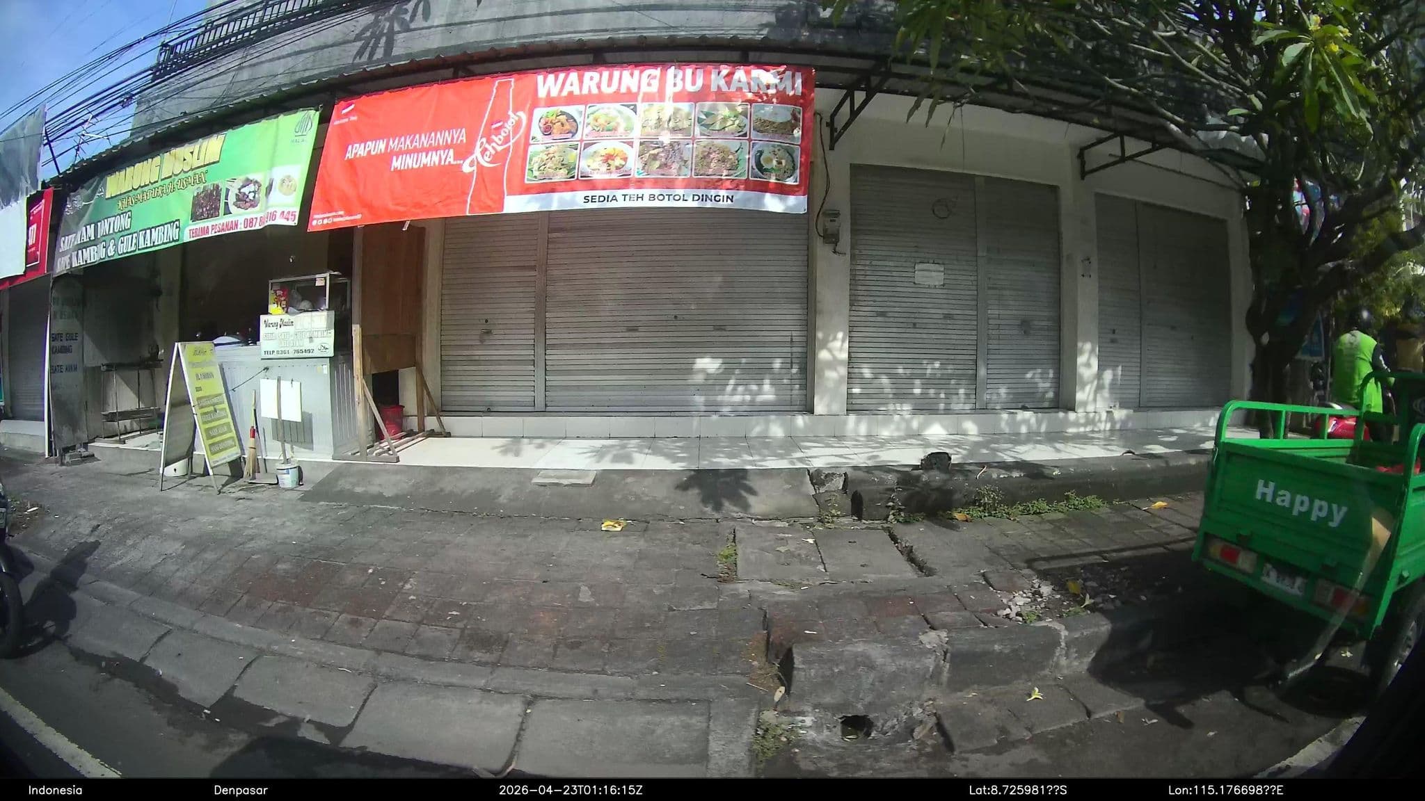 Street view near Reuni Bali Java Overland @RATNA HOTEL, Kuta, Kuta — © Kaart---LEFT (CC BY-SA · Mapillary)