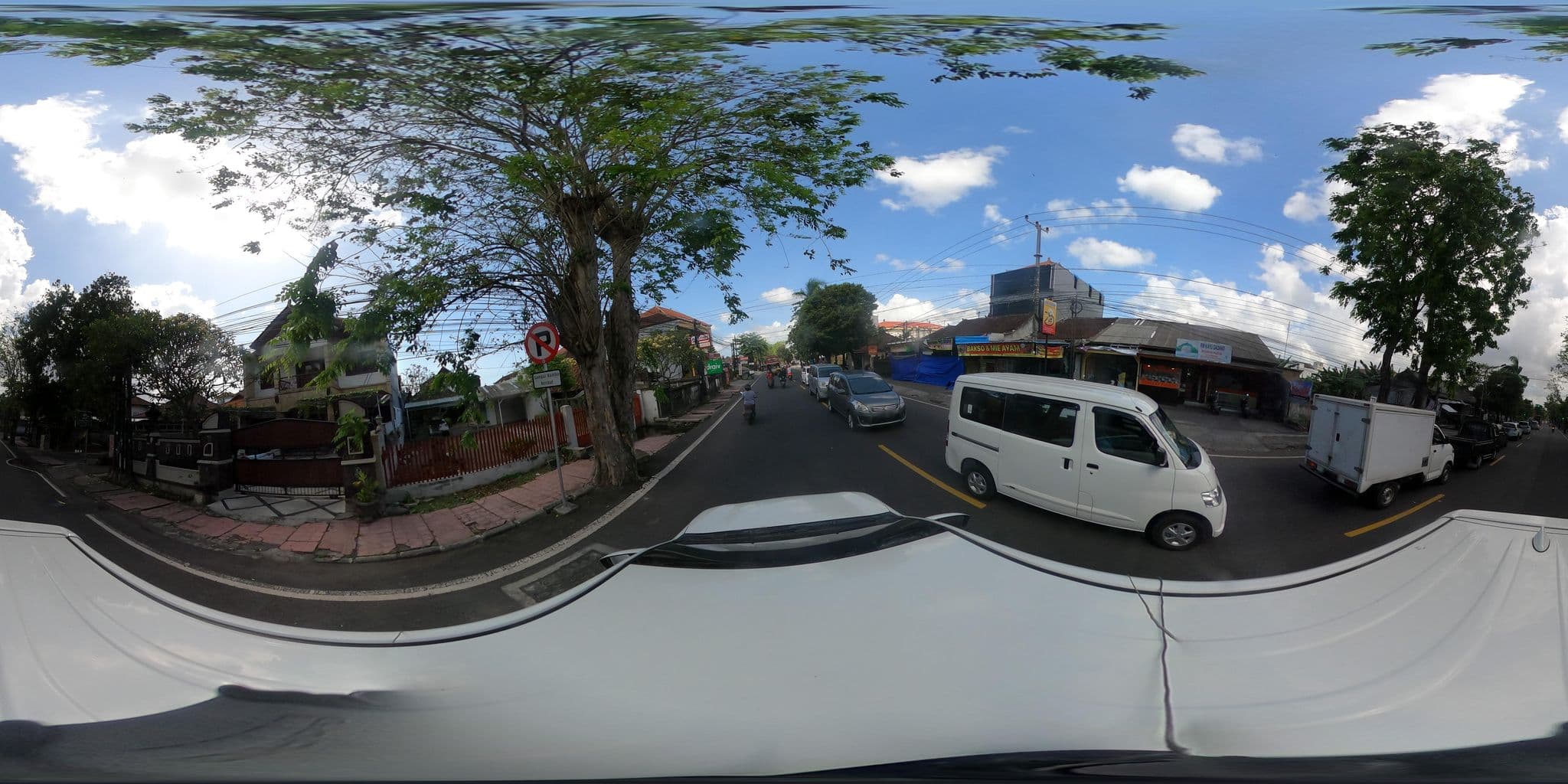 Street view near Pondok Sutya, Legian — © kaart_360 (CC BY-SA · Mapillary)