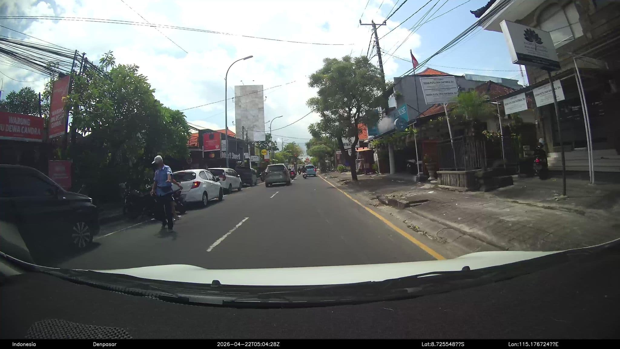 Street view near Wisma Bali Cottage I, Kuta — © Kaart---RIGHT (CC BY-SA · Mapillary)