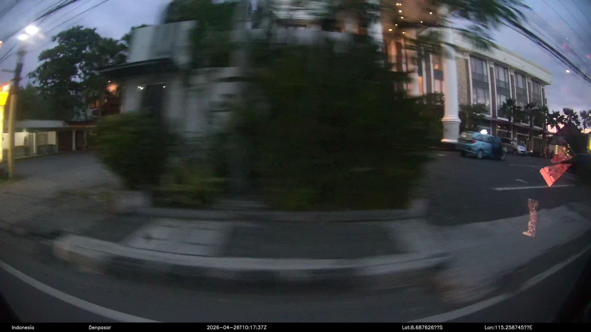 Street view near Janur Garden Hotel Sanur, Sanur — © Kaart---LEFT (CC BY-SA · Mapillary)