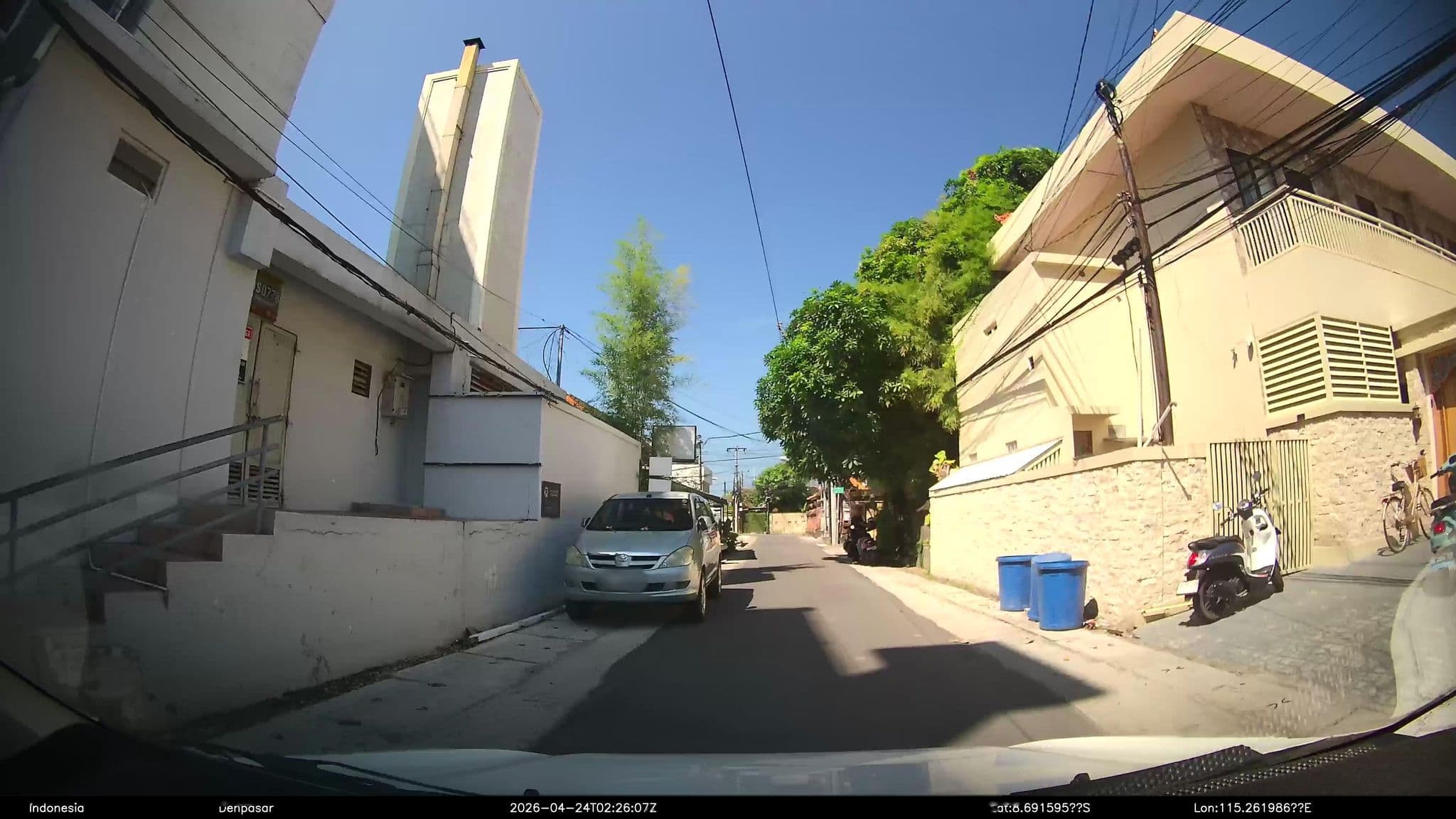 Street view near Casa Aniq, Sanur — © Kaart---FRONT (CC BY-SA · Mapillary)