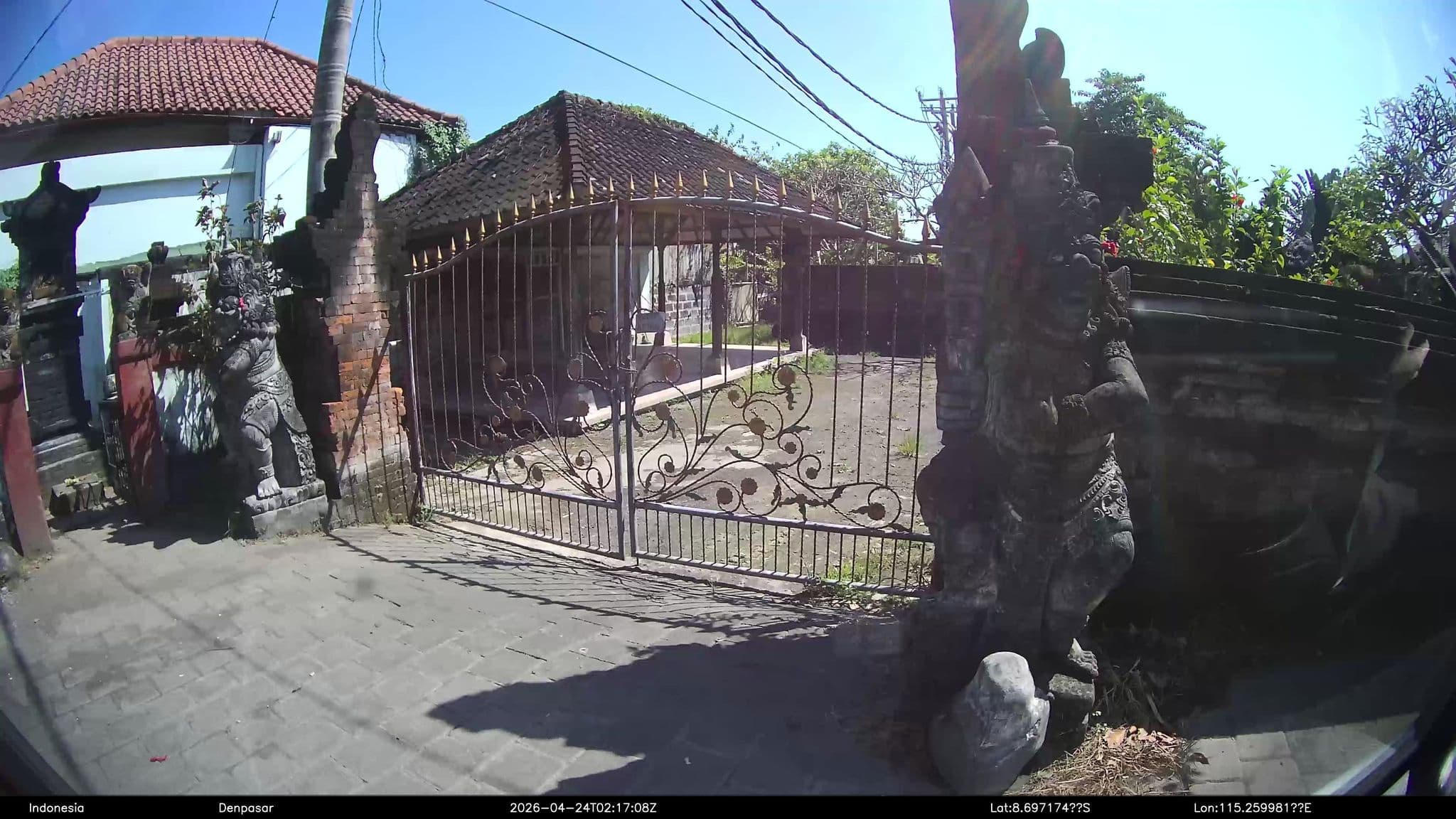Street view near Pura Villas, Sanur — © Kaart---LEFT (CC BY-SA · Mapillary)
