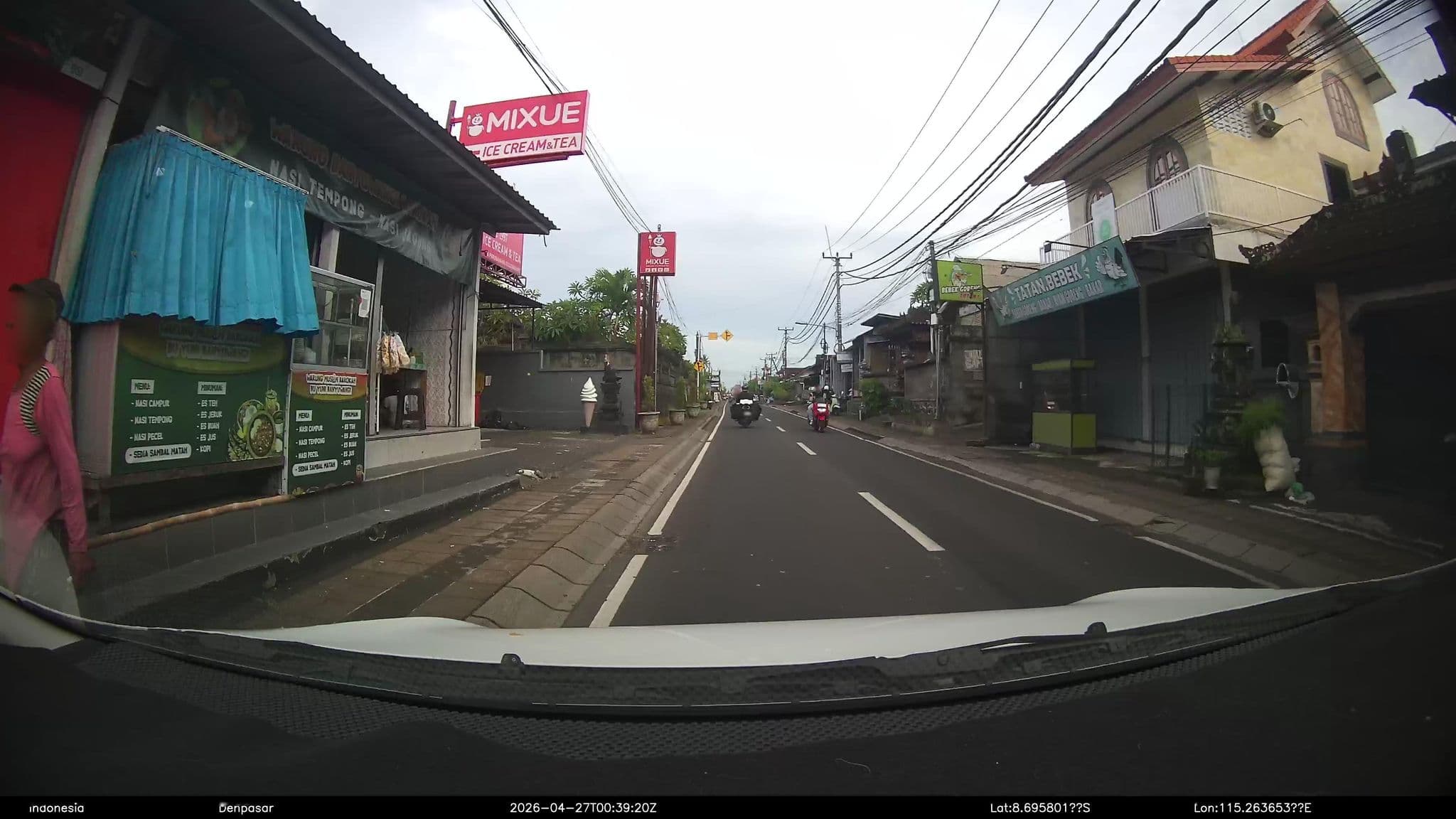 Street view near The Pavilions Bali, Sanur — © Kaart---FRONT (CC BY-SA · Mapillary)