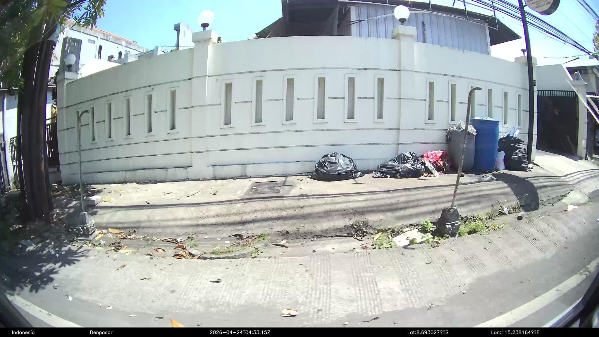 Street view near Aria Guest House, Sanur — © Kaart---LEFT (CC BY-SA · Mapillary)