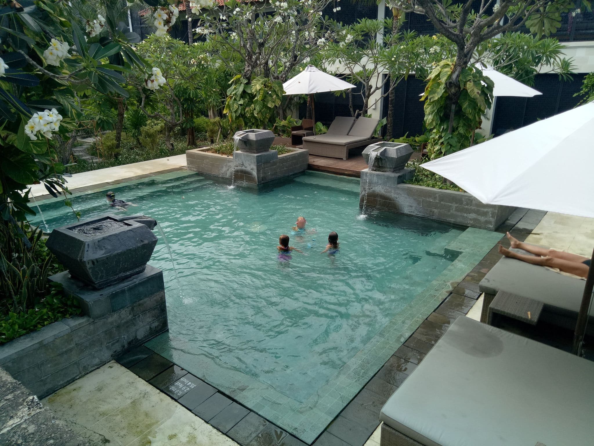 Street view near Swimming Pool - Intercontinental Sanur, Sanur — © tla (CC BY-SA · Mapillary)