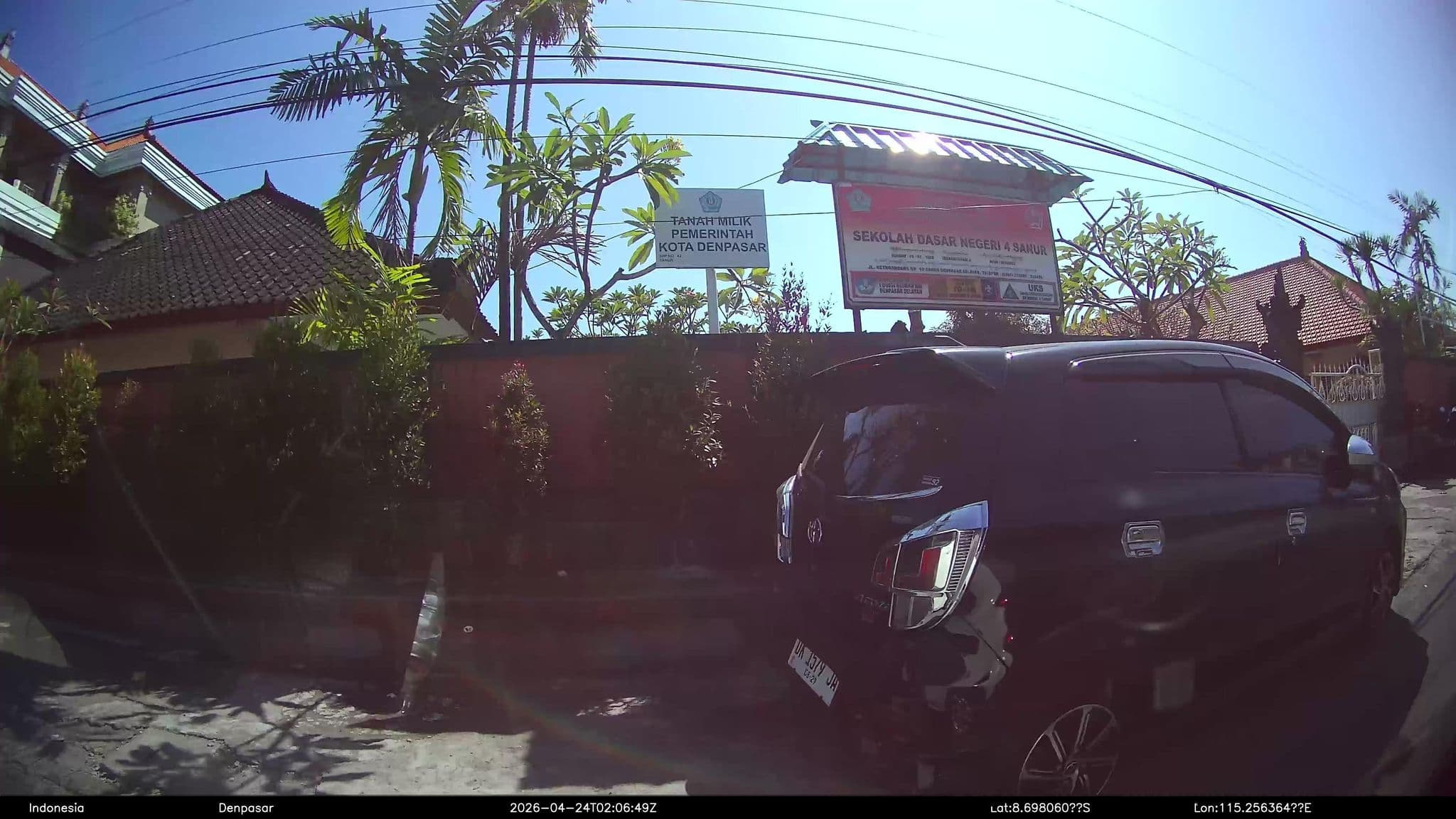 Street view near Lotus Green Hotel, Sanur — © Kaart---RIGHT (CC BY-SA · Mapillary)