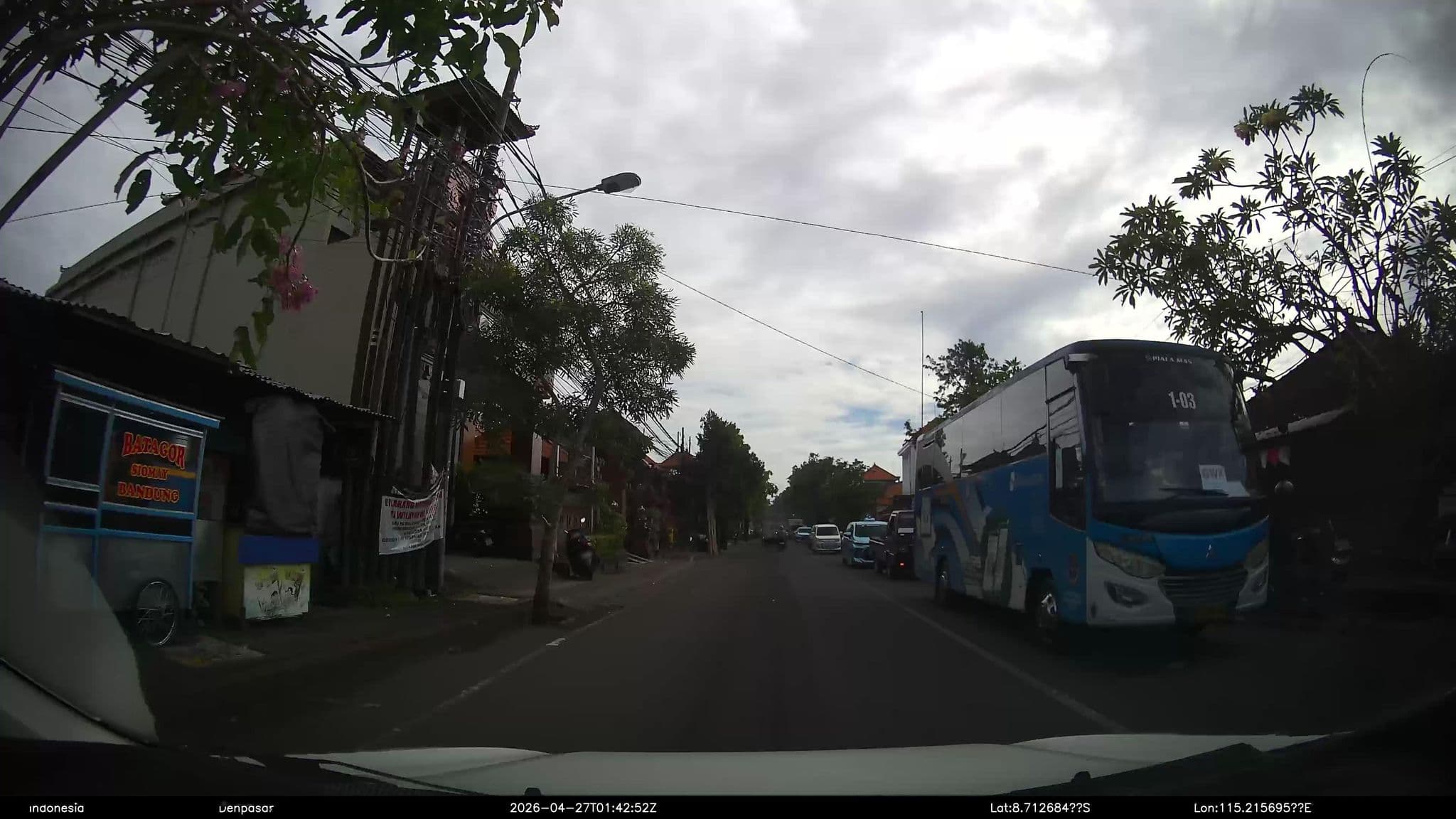 Street view near Oasis Hotel, Benoa — © Kaart---FRONT (CC BY-SA · Mapillary)