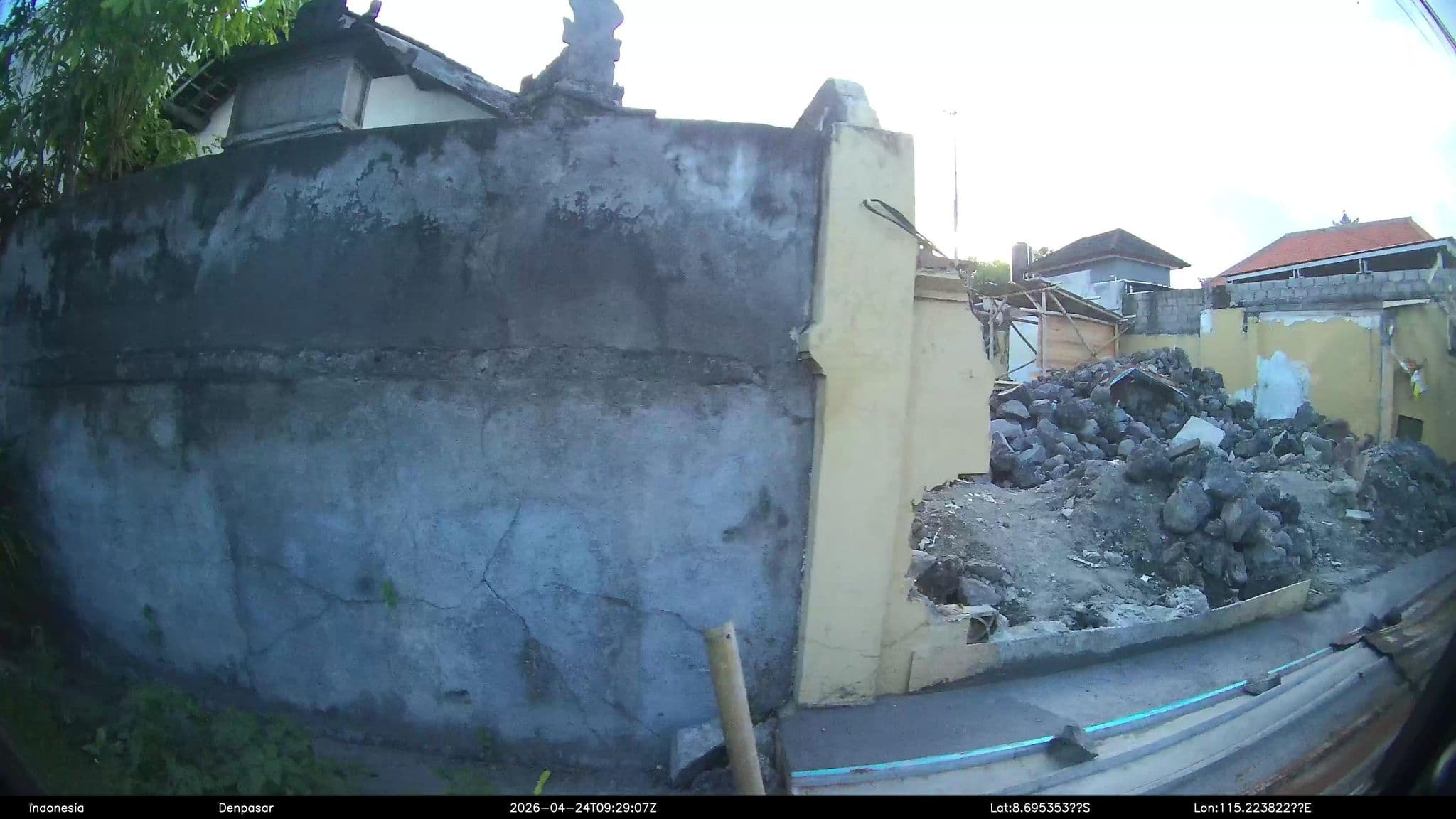 Street view near Wisata Indah Hotel, Sanur — © Kaart---LEFT (CC BY-SA · Mapillary)