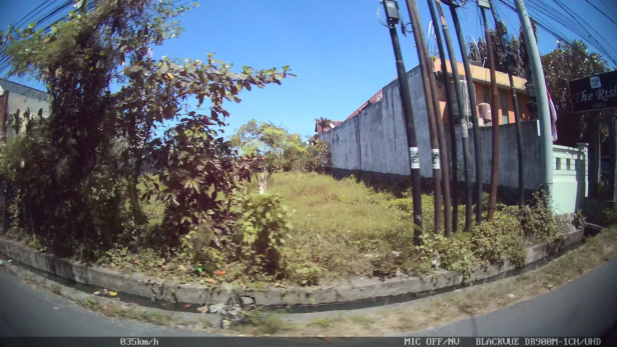 Street view near The Rishi Villa Umalas, Legian — © kaart_2 (CC BY-SA · Mapillary)