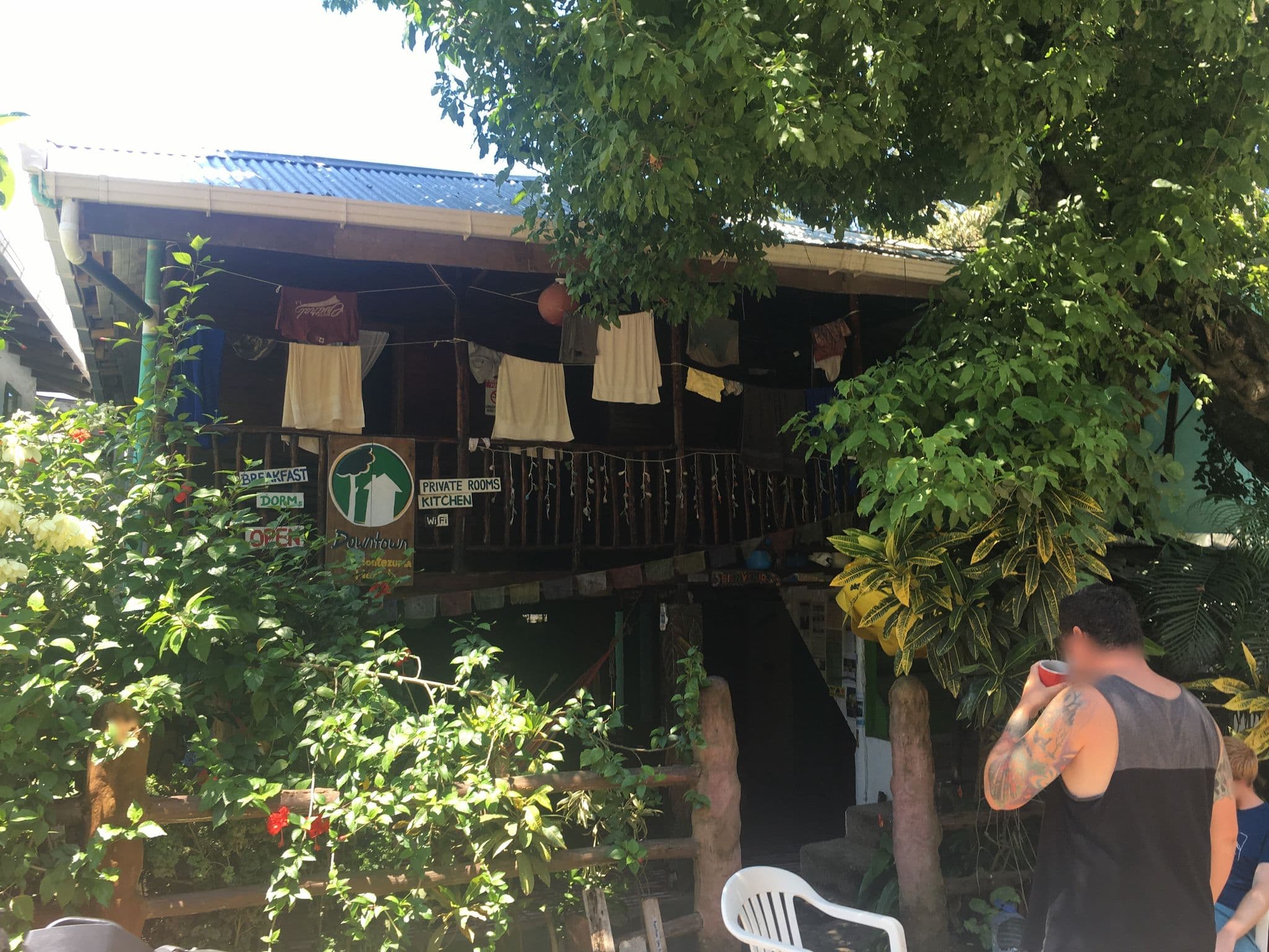 Street view near Sano Banano, Paquera