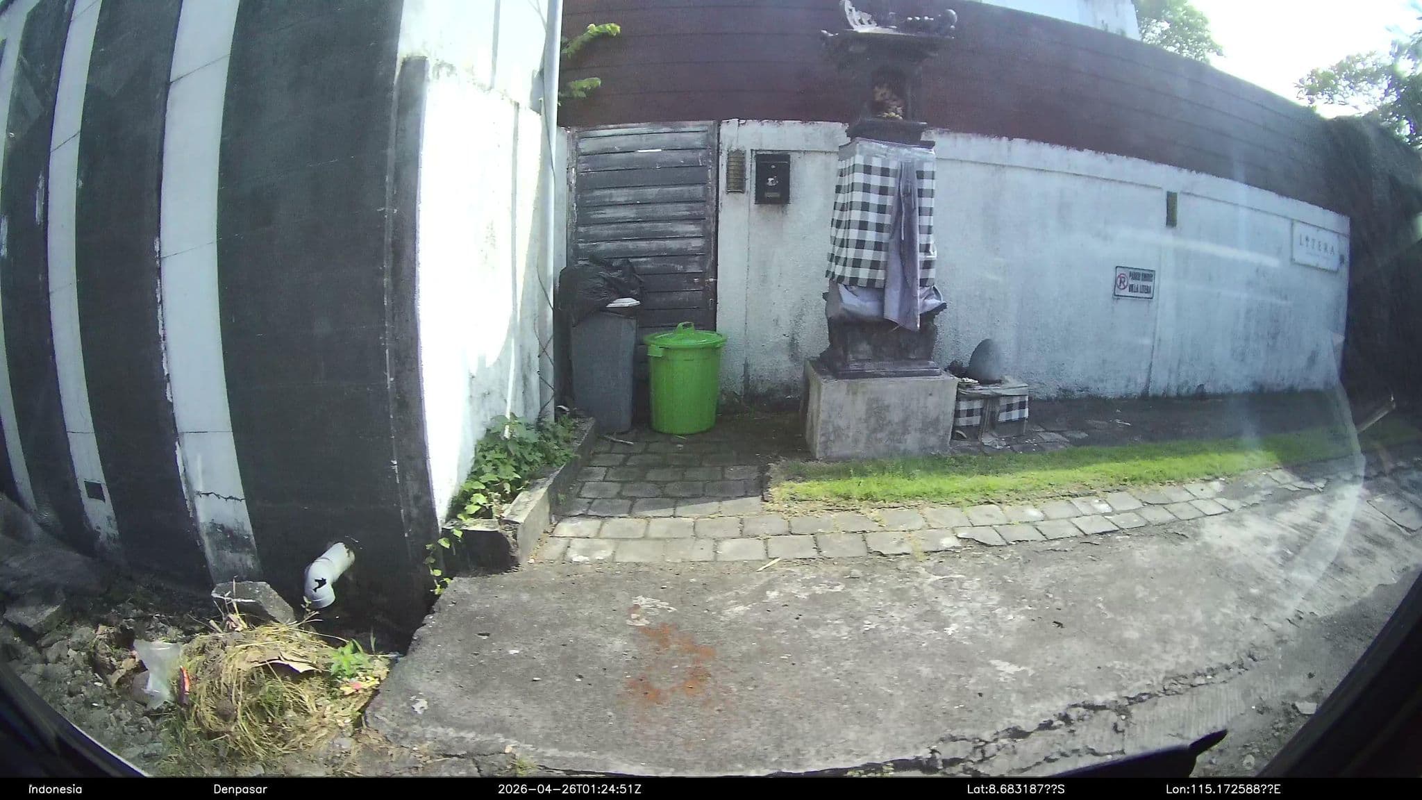 Street view near Ininda & Ligaya Villa Seminyak, Legian — © Kaart---LEFT (CC BY-SA · Mapillary)