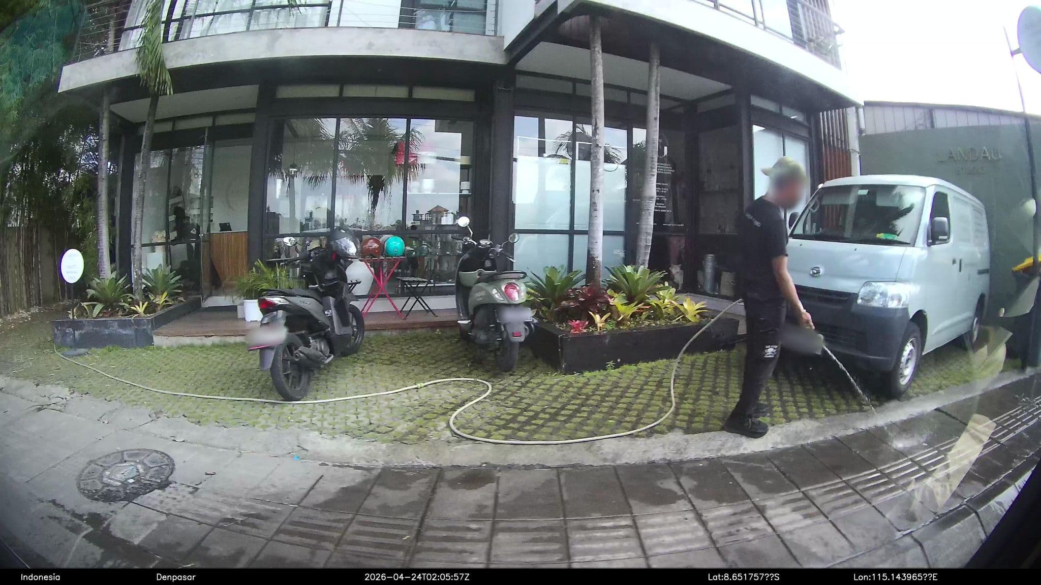 Street view near Rimbabird Guest House, Dalung — © Kaart---360 (CC BY-SA · Mapillary)